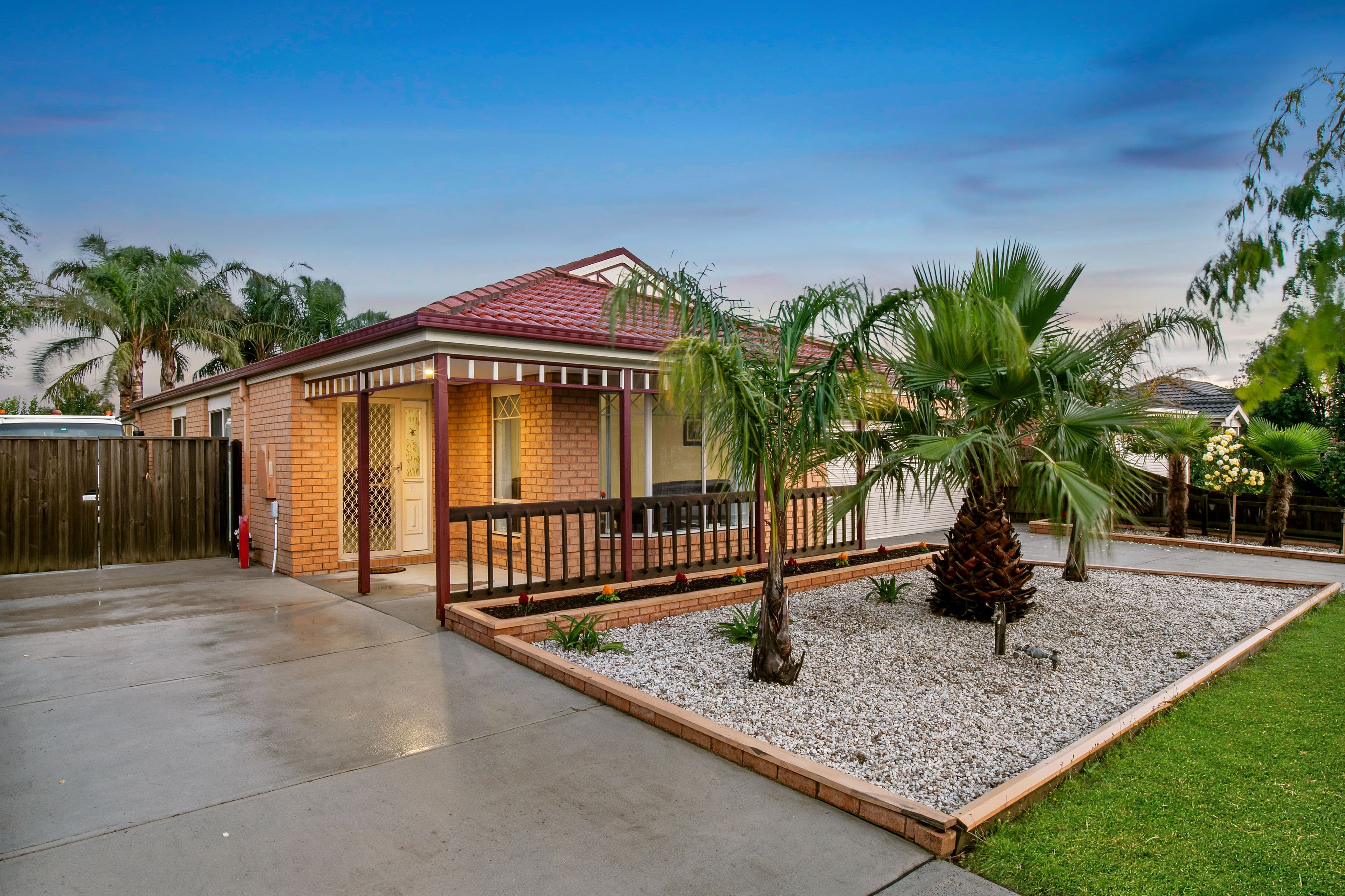 28 Grice Quadrant, Pakenham VIC 3810, Pakenham - Image 1