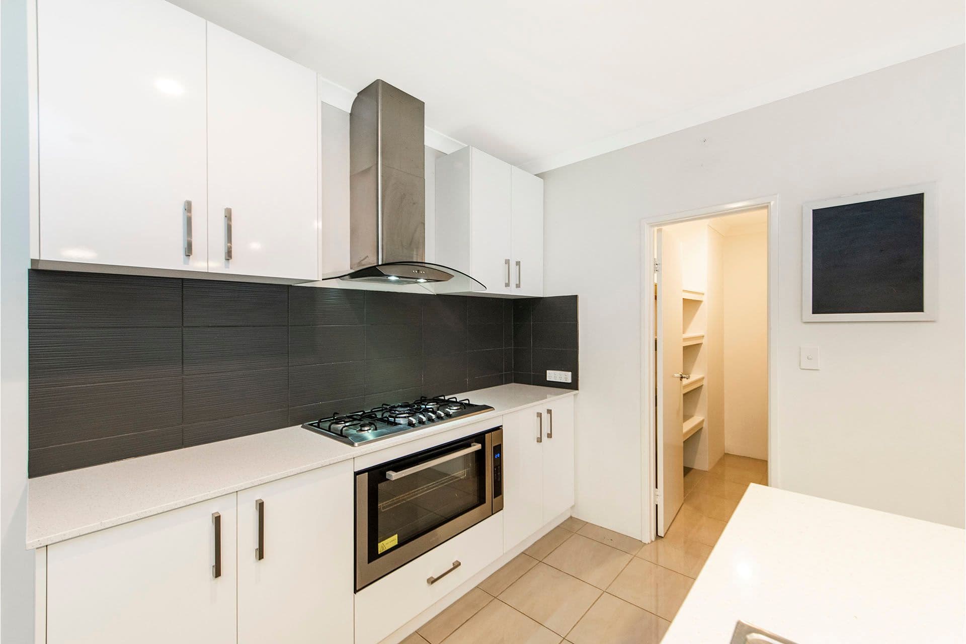 6 Fintown Street, Bullsbrook WA 6084, Bullsbrook - Thumbnail 3