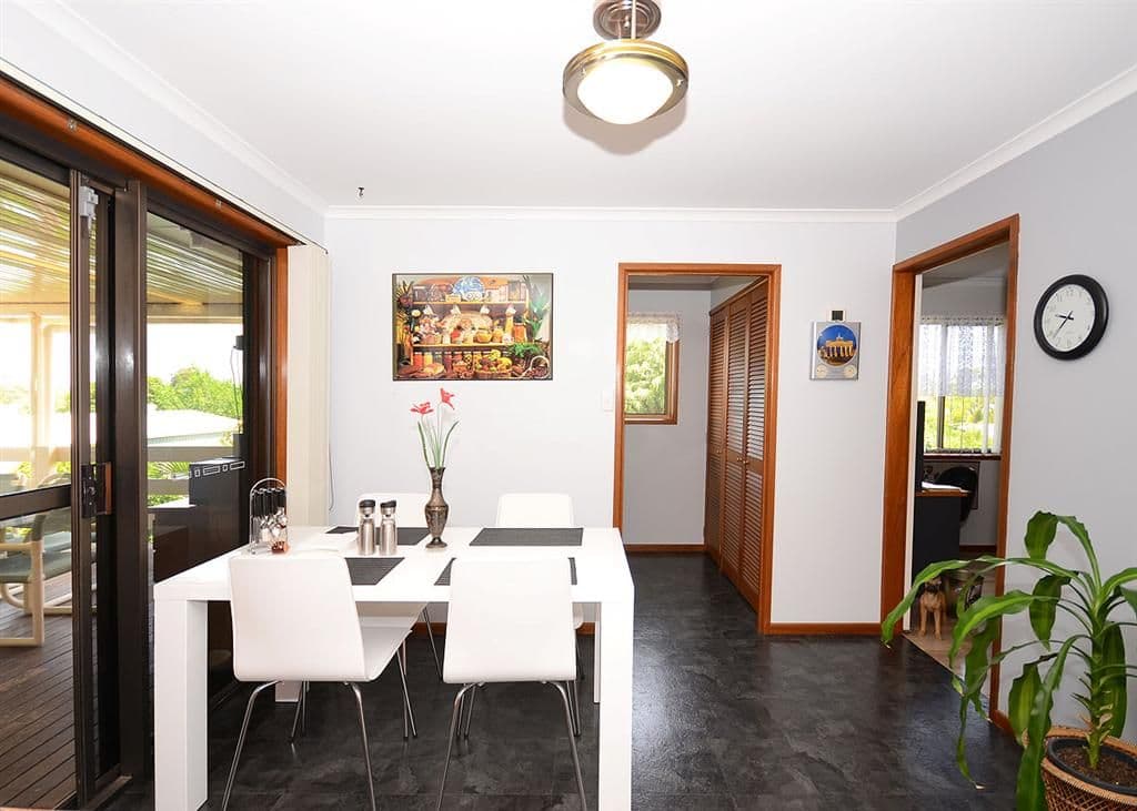 24 Vanda Street, URANGAN QLD 4655, Urangan - Thumbnail 6