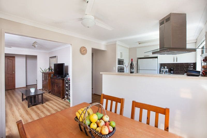 9 Prosser Street, RIVERHILLS QLD 4074, Riverhills - Thumbnail 3