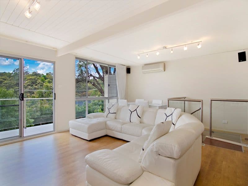 42 Upper Washington Drive, BONNET BAY NSW 2226, Bonnet Bay - Thumbnail 2