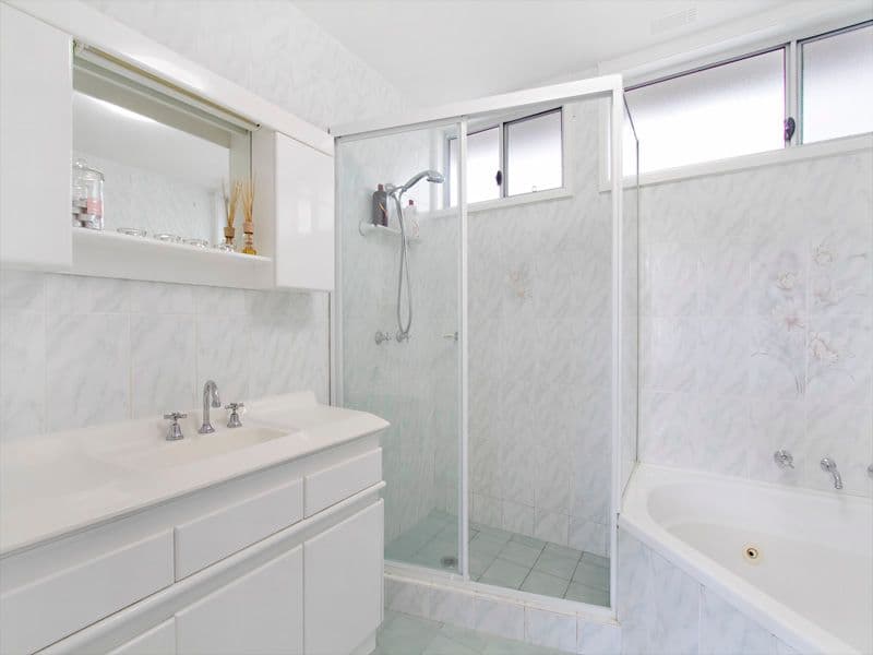 42 Upper Washington Drive, BONNET BAY NSW 2226, Bonnet Bay - Thumbnail 8