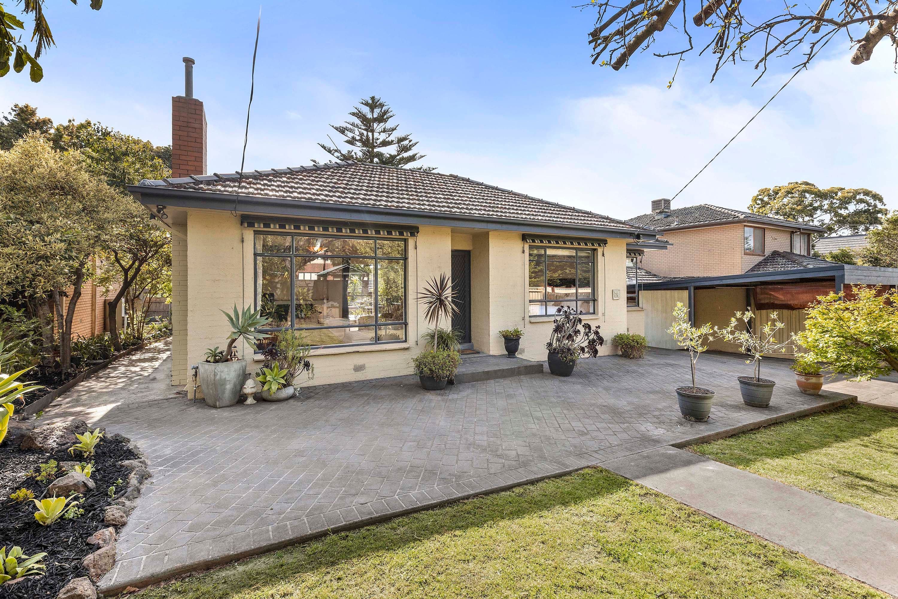 237 Gallaghers Road, Glen Waverley VIC 3150, Glen Waverley - Thumbnail 2