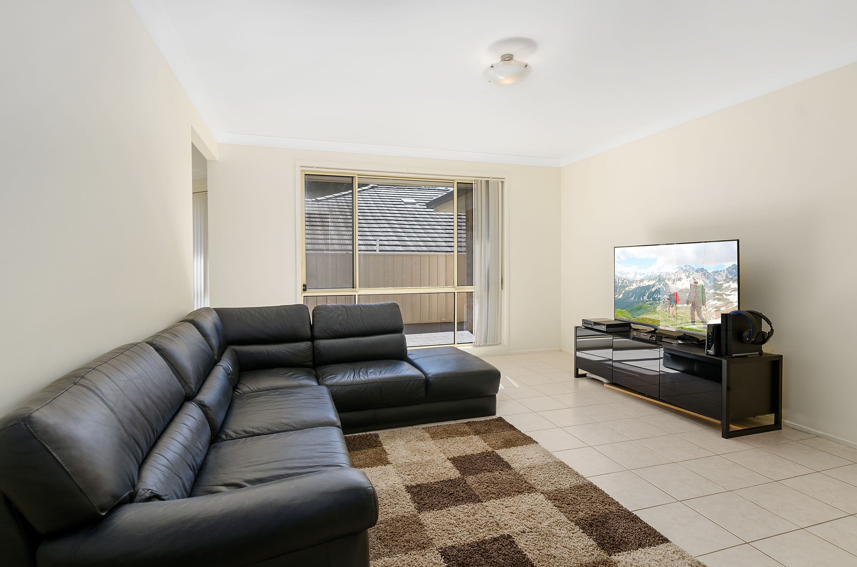 206 Kanahooka Road, Kanahooka - Thumbnail 3