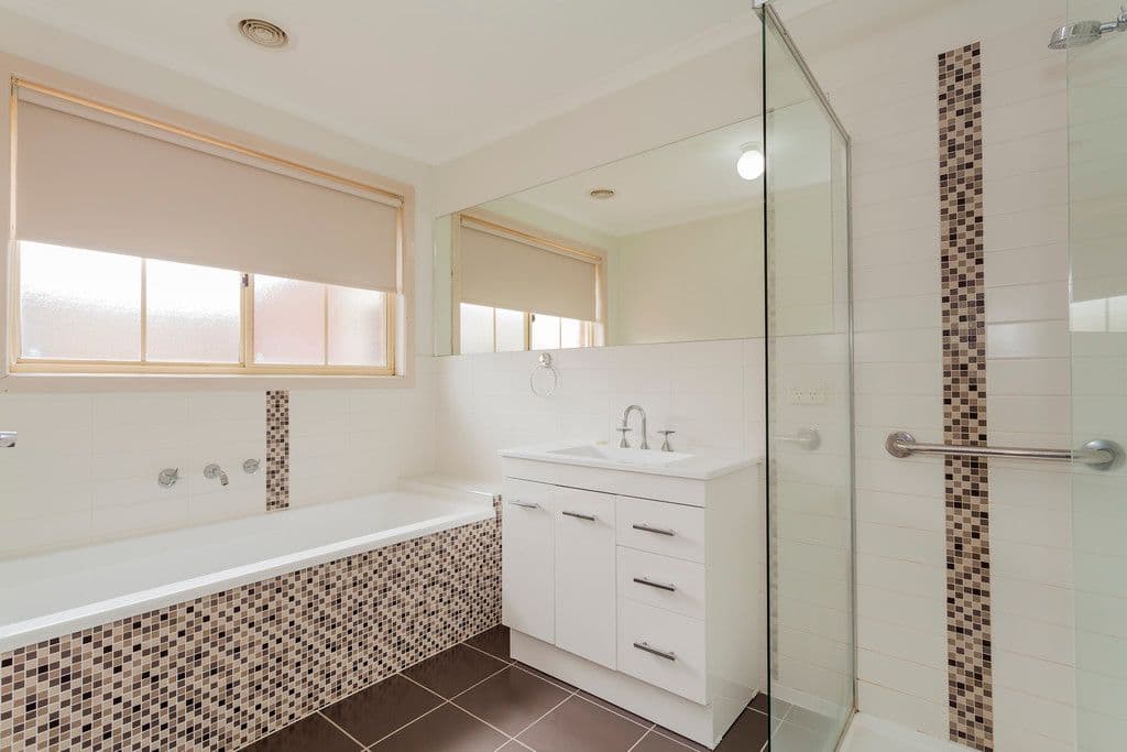 80 Wolseley Grove, BELL POST HILL VIC 3215, Bell Post Hill - Thumbnail 7