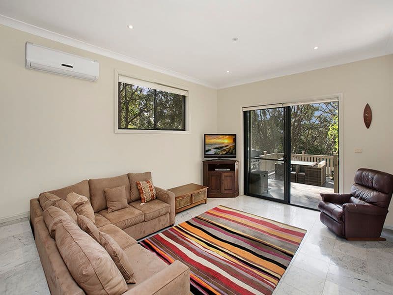 38 Ninth Avenue, JANNALI NSW 2226, Jannali - Thumbnail 6