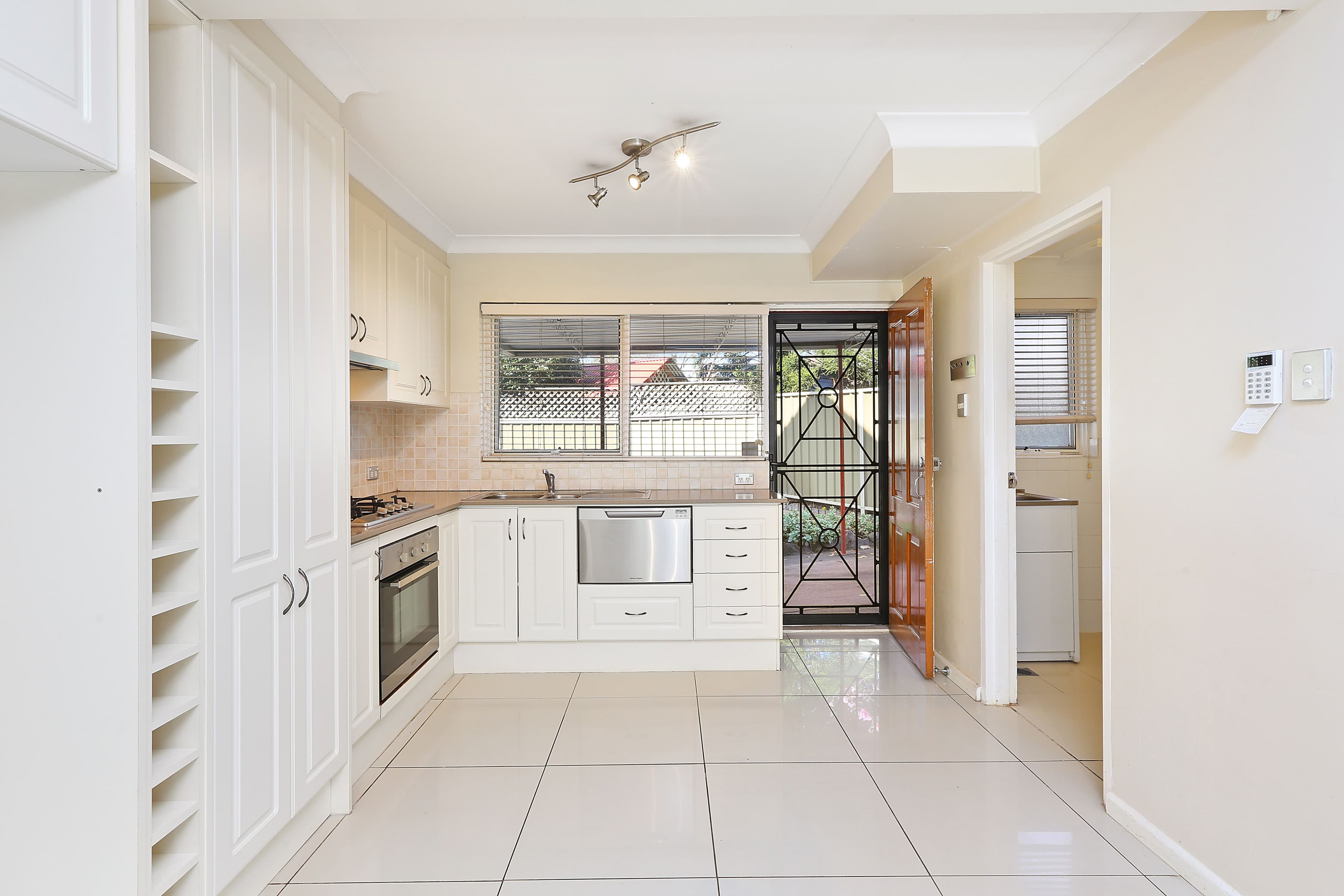 8 Flavelle Street, Concord NSW 2137, Concord - Thumbnail 4