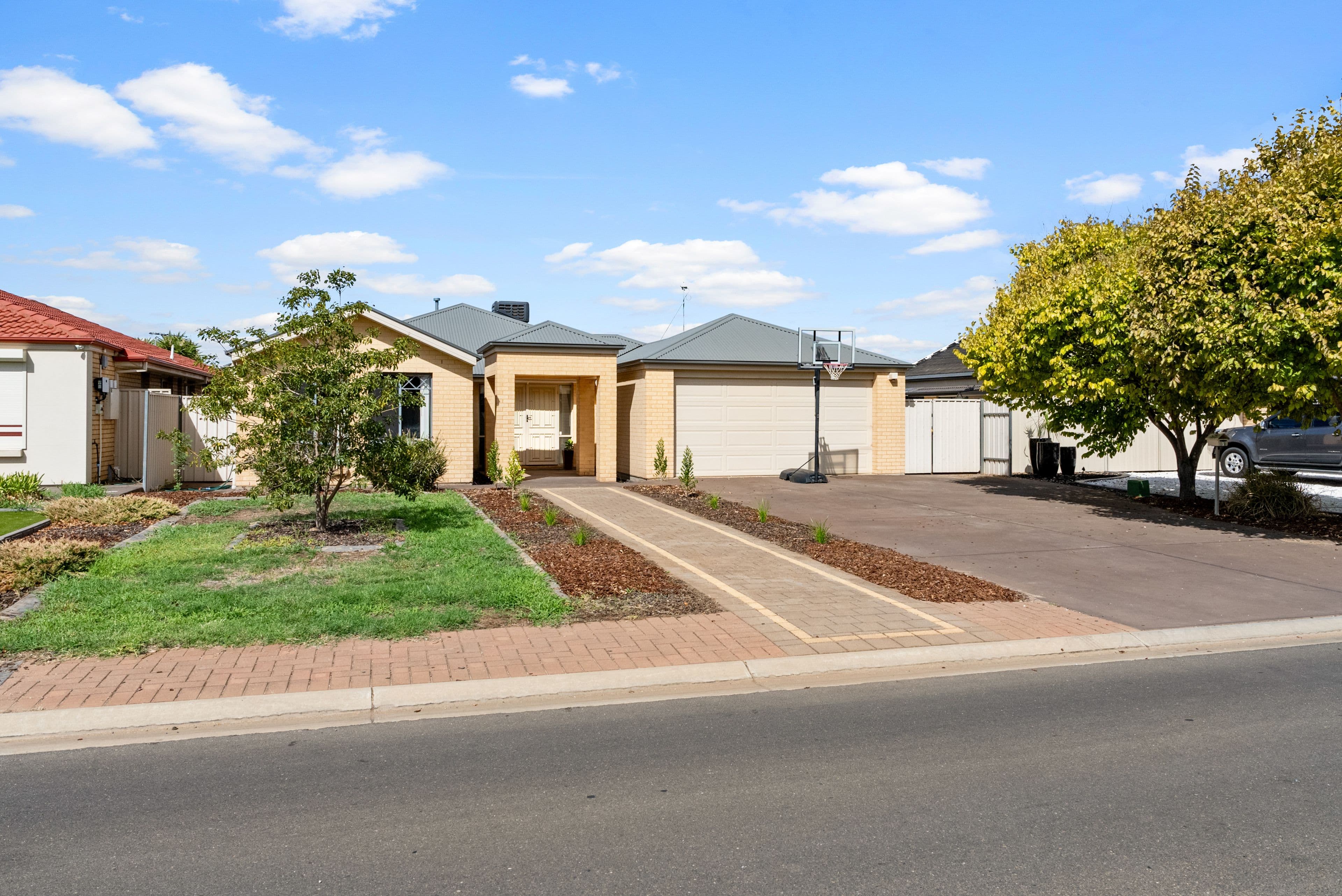19 Lakeland Road, Munno Para West SA 5115, Munno Para West - Thumbnail 2