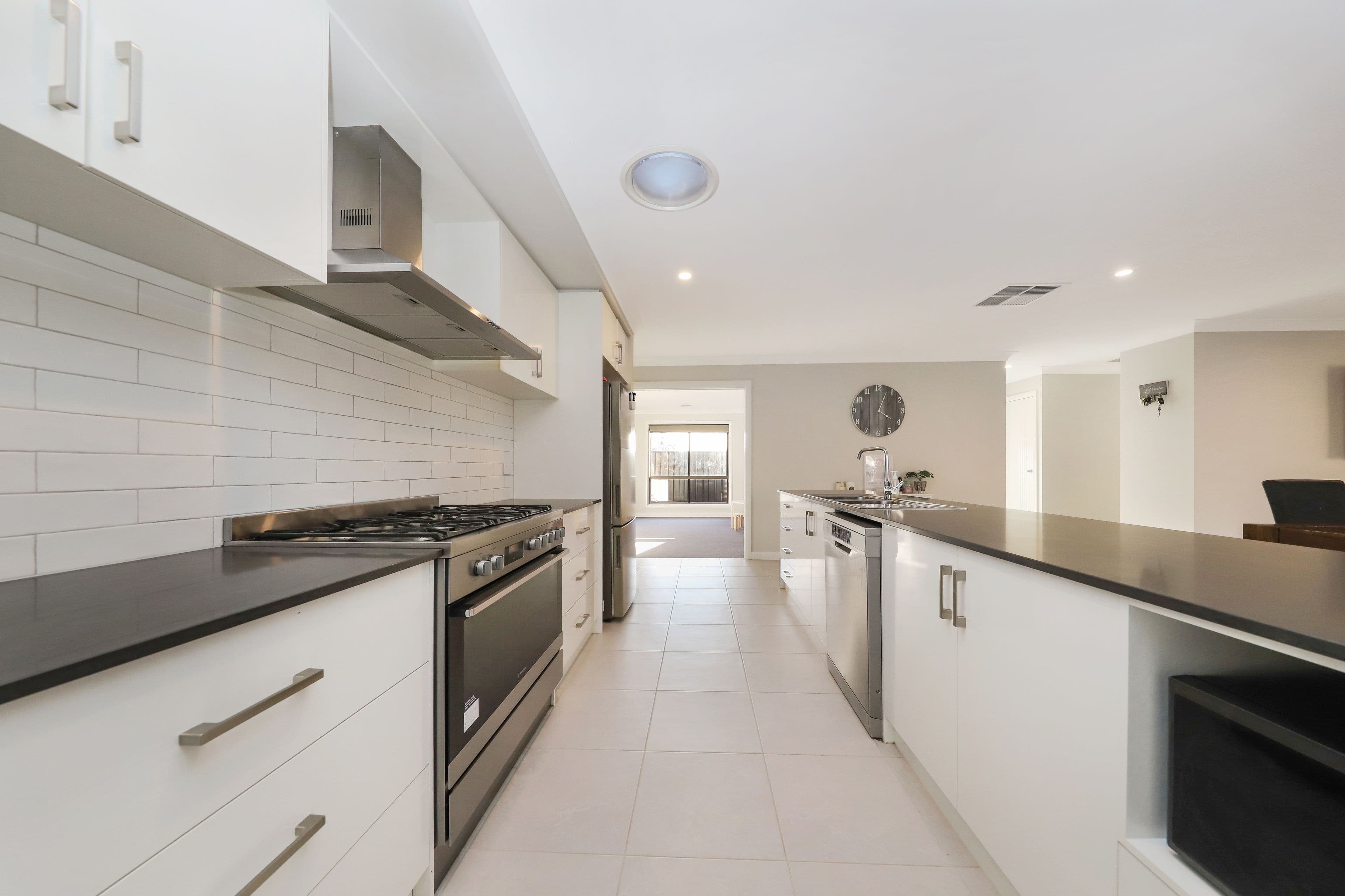 8 Boyd Grove, Tumut NSW 2720, Tumut - Thumbnail 3