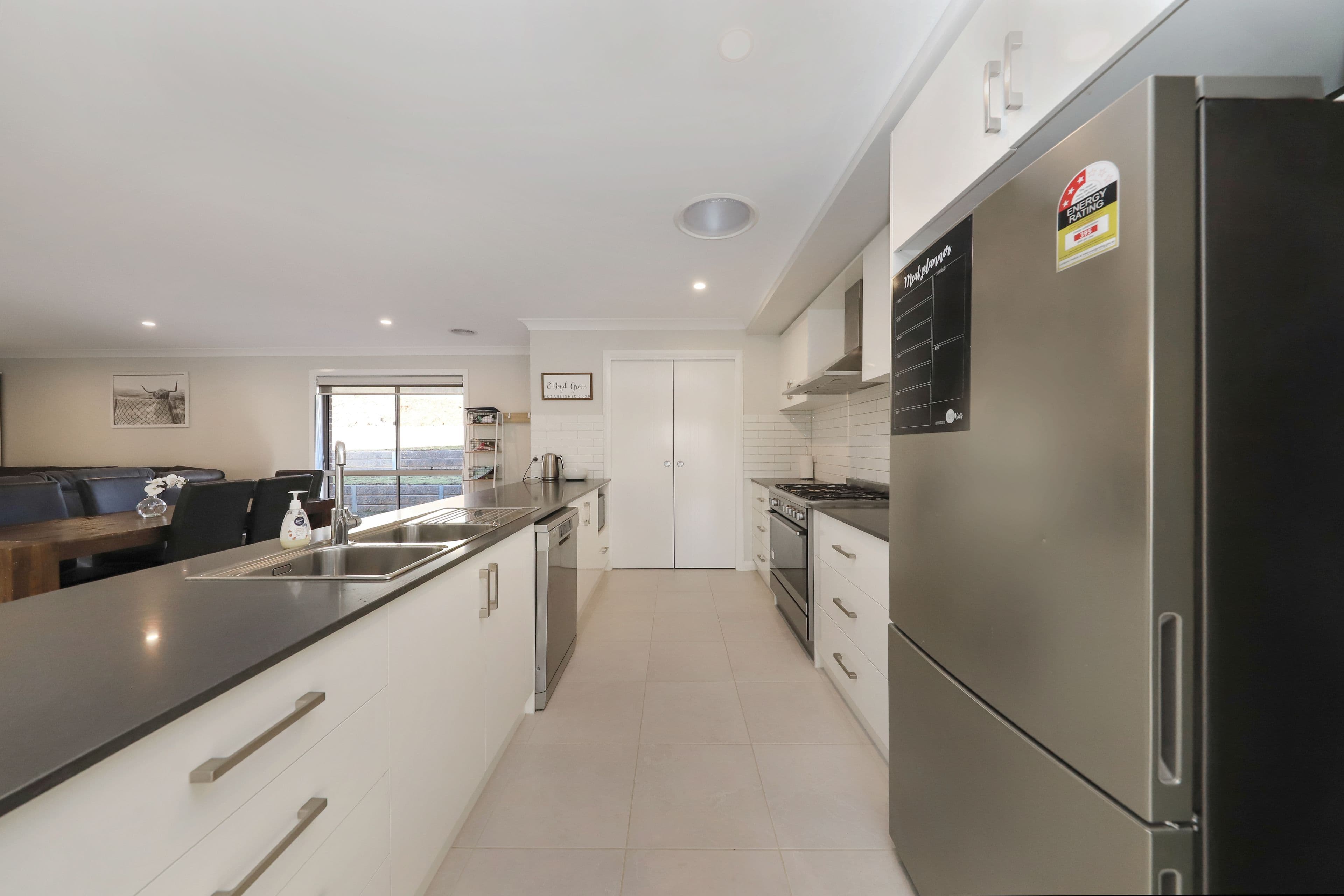8 Boyd Grove, Tumut NSW 2720, Tumut - Thumbnail 4