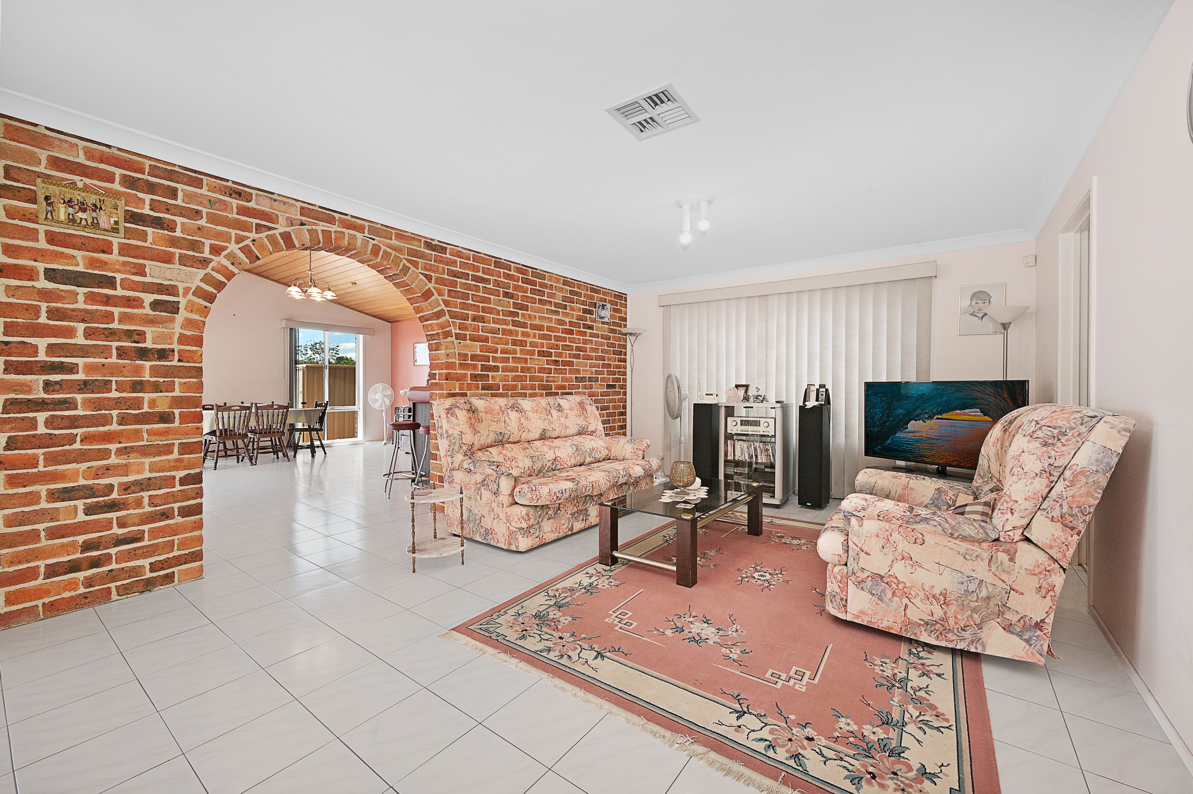 45 Kingfisher Avenue, Bossley Park NSW 2176, Bossley Park - Thumbnail 3