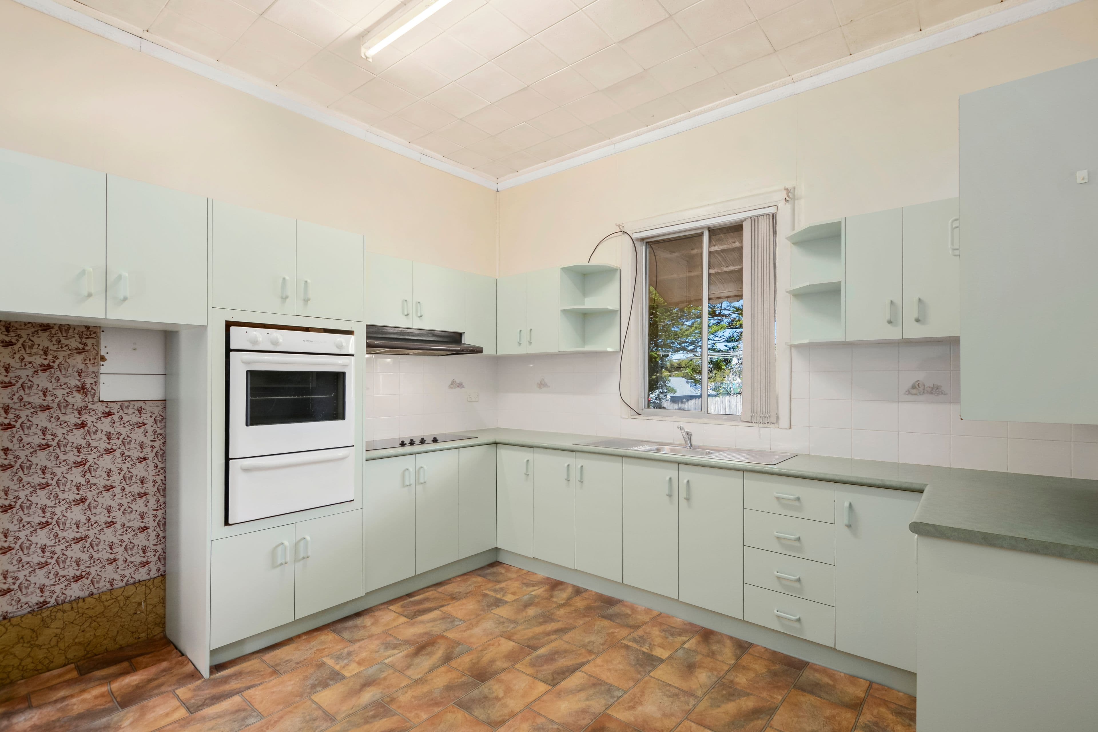 30 Mason Street, Thirroul - Thumbnail 2