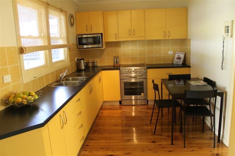306 Fitzroy Street, DUBBO NSW 2830, Dubbo - Thumbnail 2