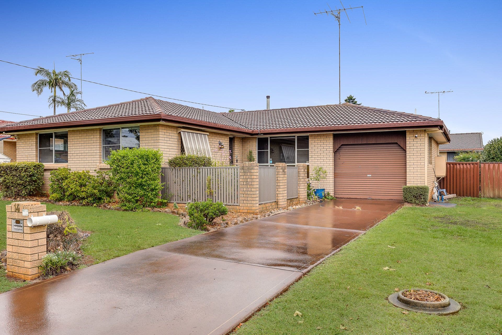14 Hibiscus Drive, Centenary Heights QLD 4350, Centenary Heights - Thumbnail 2