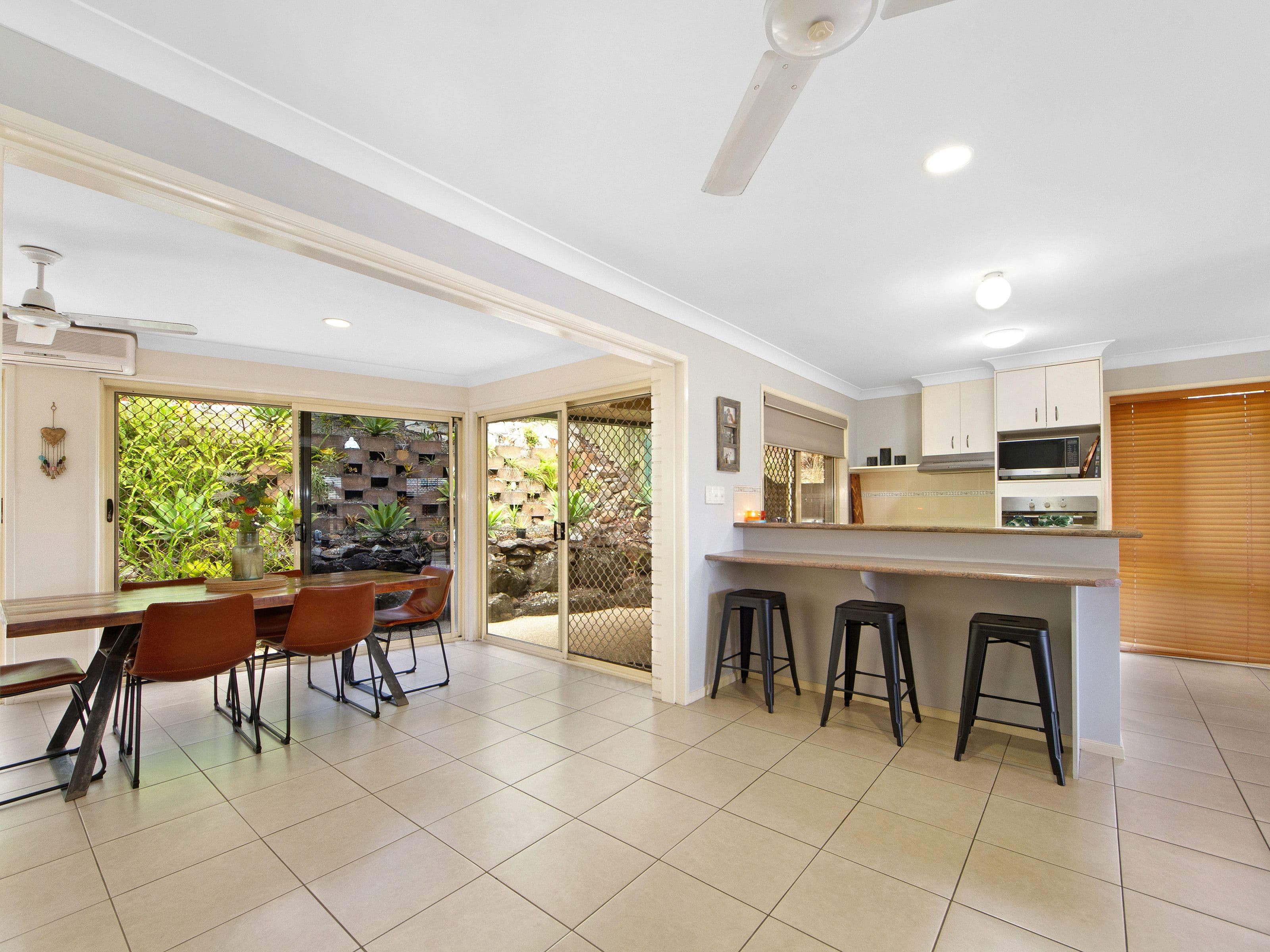 33 Stachon Street, North Gosford, North Gosford - Thumbnail 6