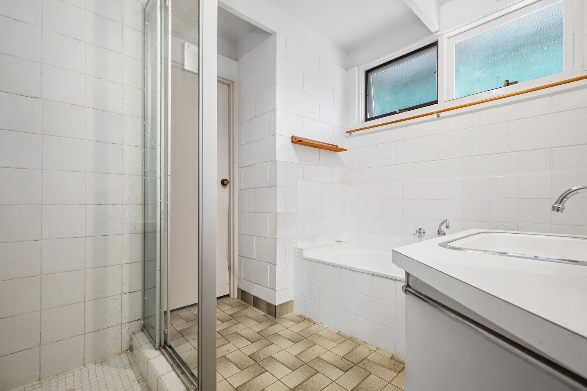 14 Tanilba Street, Werribee VIC 3030, Werribee - Thumbnail 5