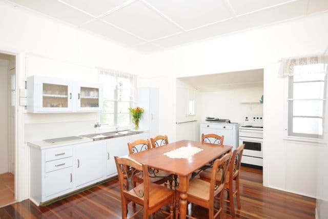 909 Bunya Road, SAMFORD QLD 4520, Samford - Thumbnail 5