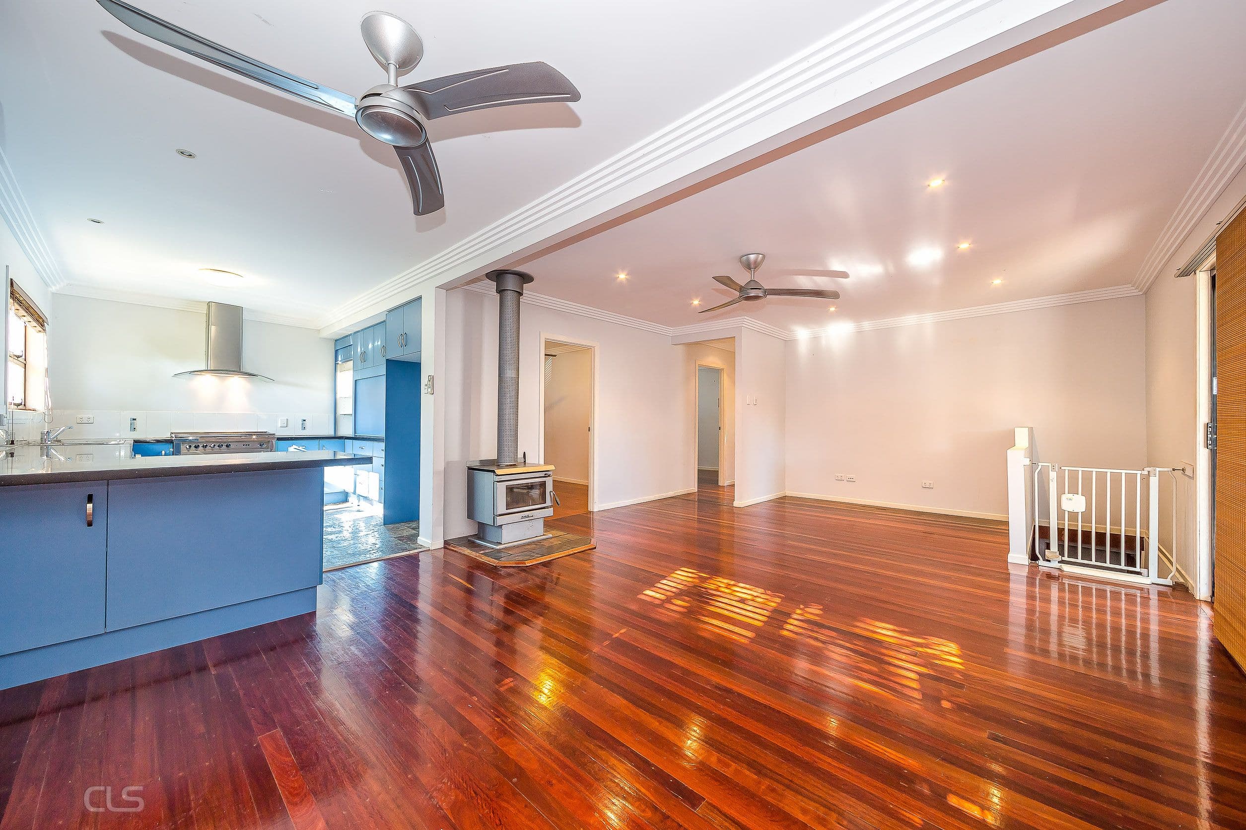 32 Cumming Street, Bongaree QLD 4507, Bongaree - Thumbnail 3