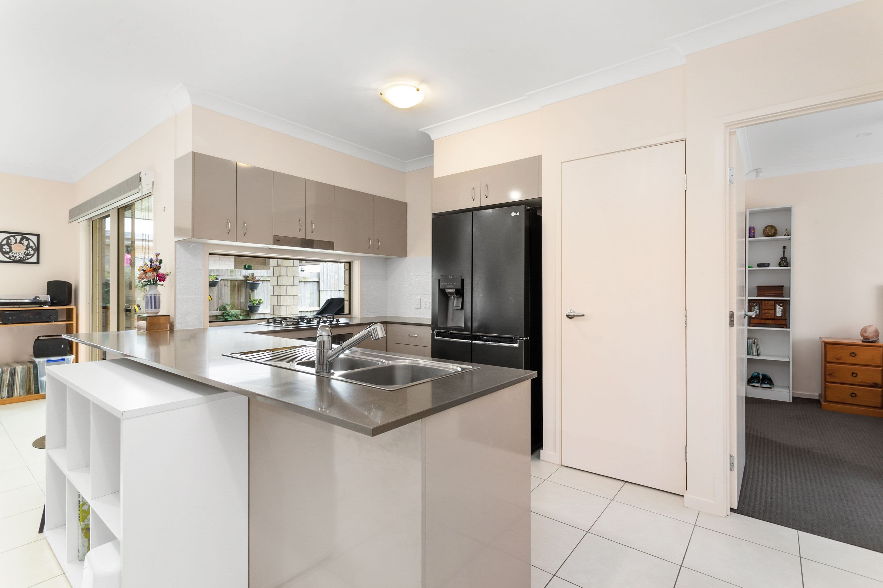 57 Brisbane Crescent, Deception Bay QLD 4508, Deception Bay - Thumbnail 3