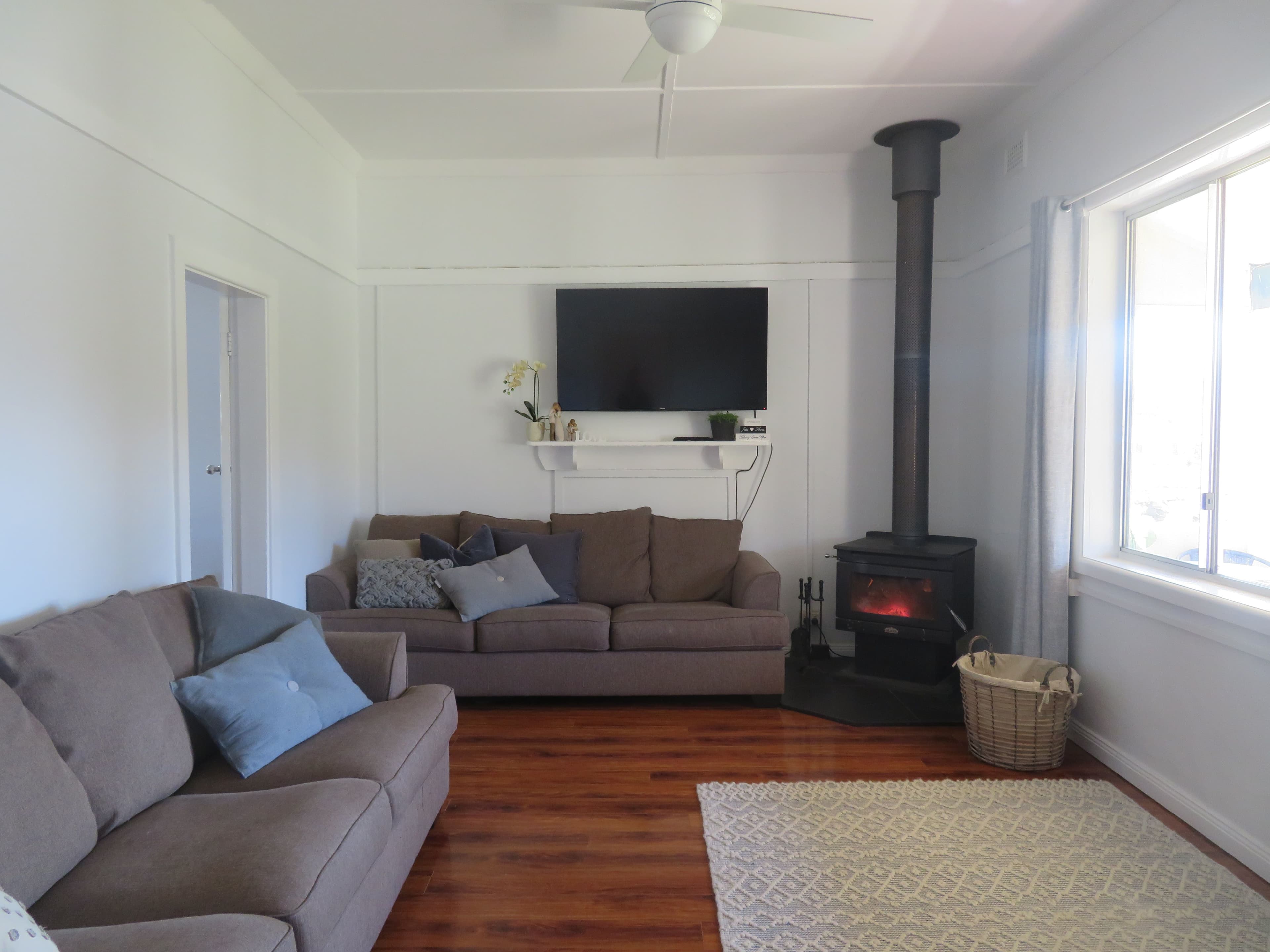 116 Punch Street, Gundagai NSW 2722, Gundagai - Thumbnail 3