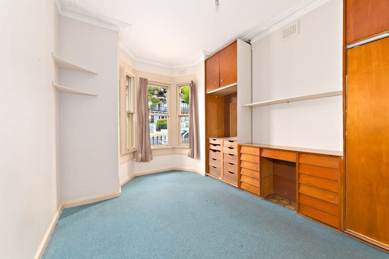 224 Albany Road, Petersham - Thumbnail 2