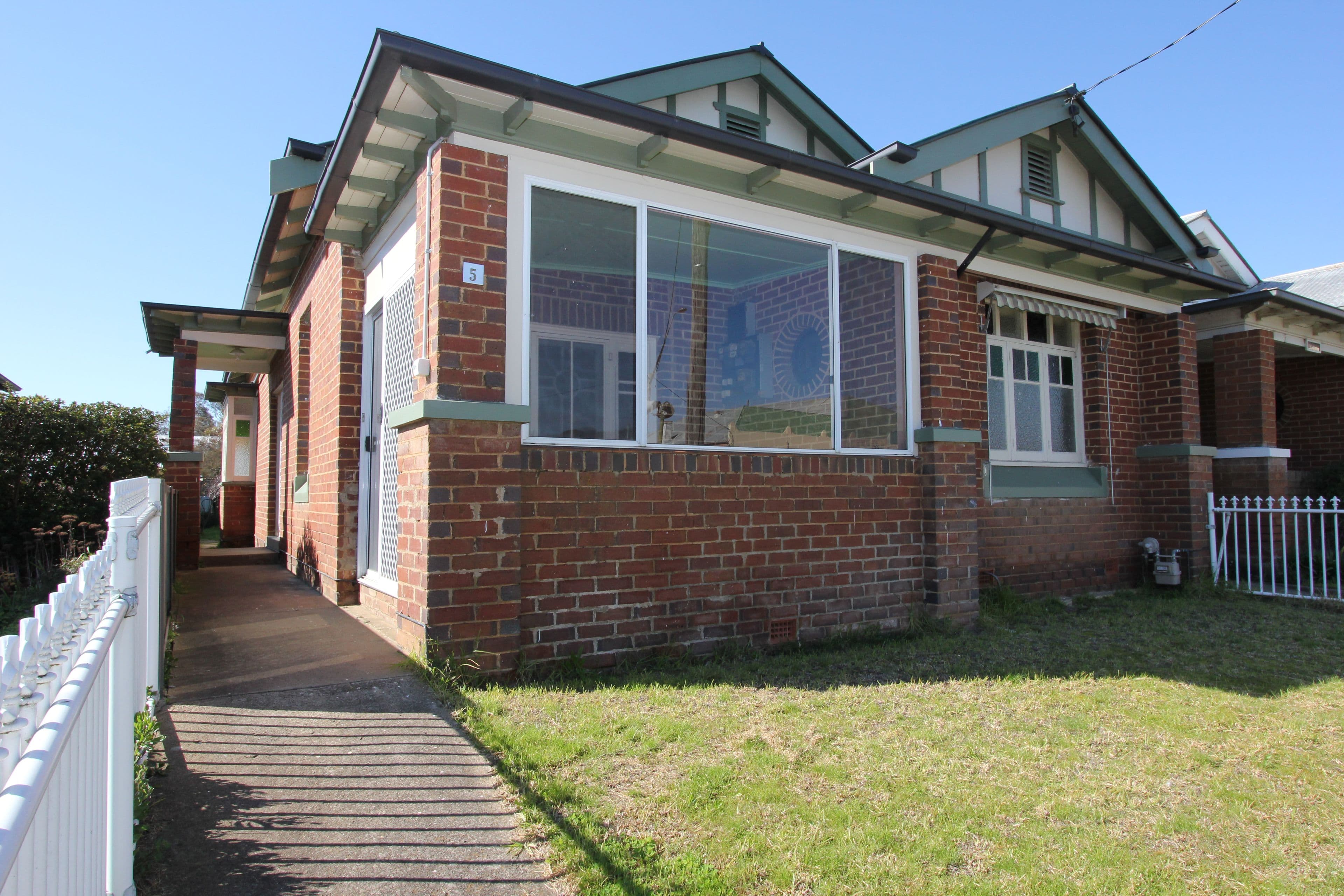 88 Marsden Street, Boorowa - Thumbnail 2