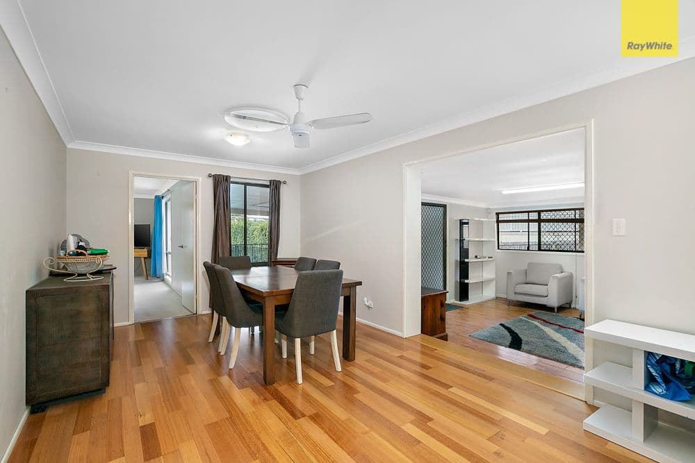 11 Victor Street, Birkdale QLD 4159, Birkdale - Image 1