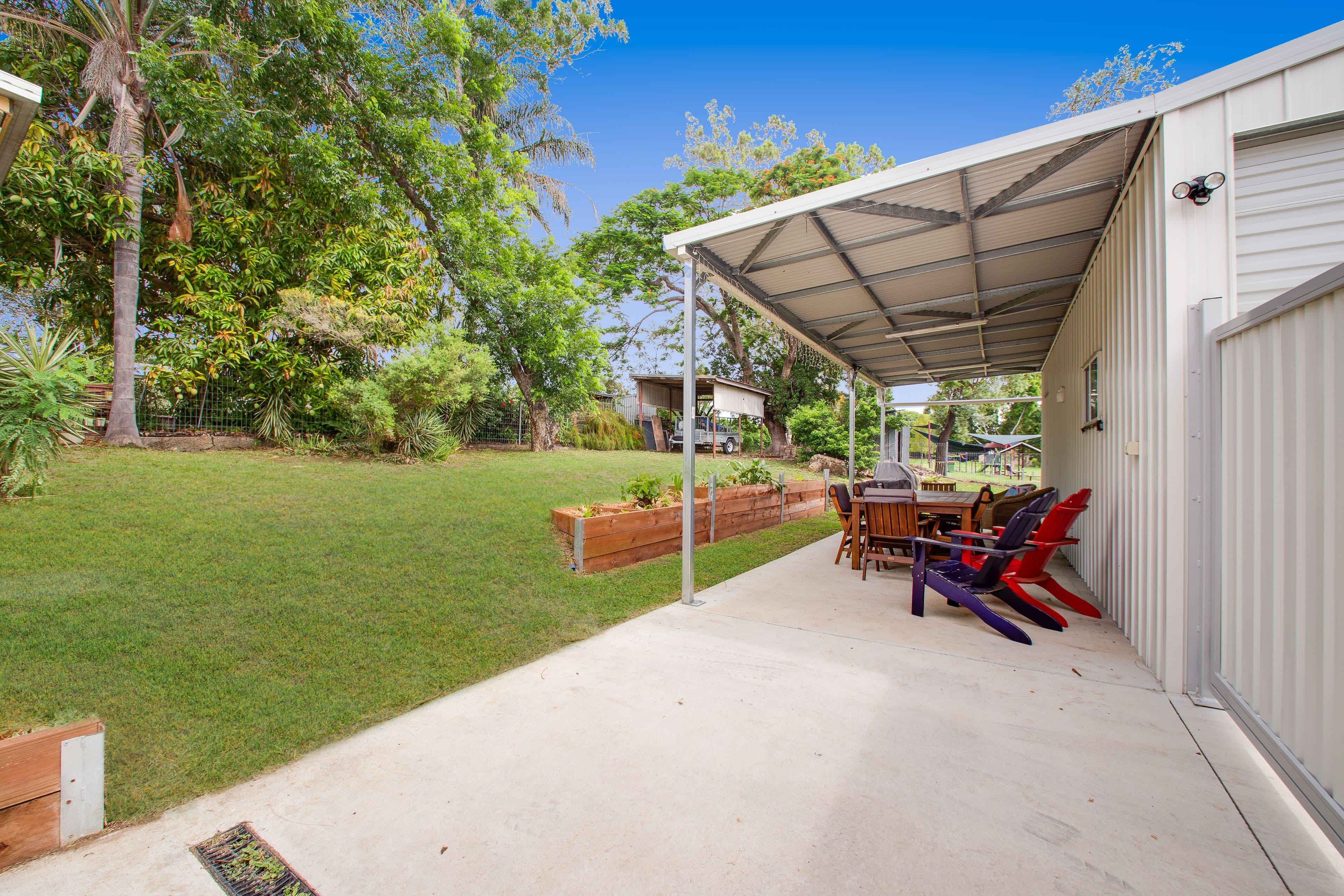 17 Gledson Street, North Booval QLD 4304, North Booval - Thumbnail 8