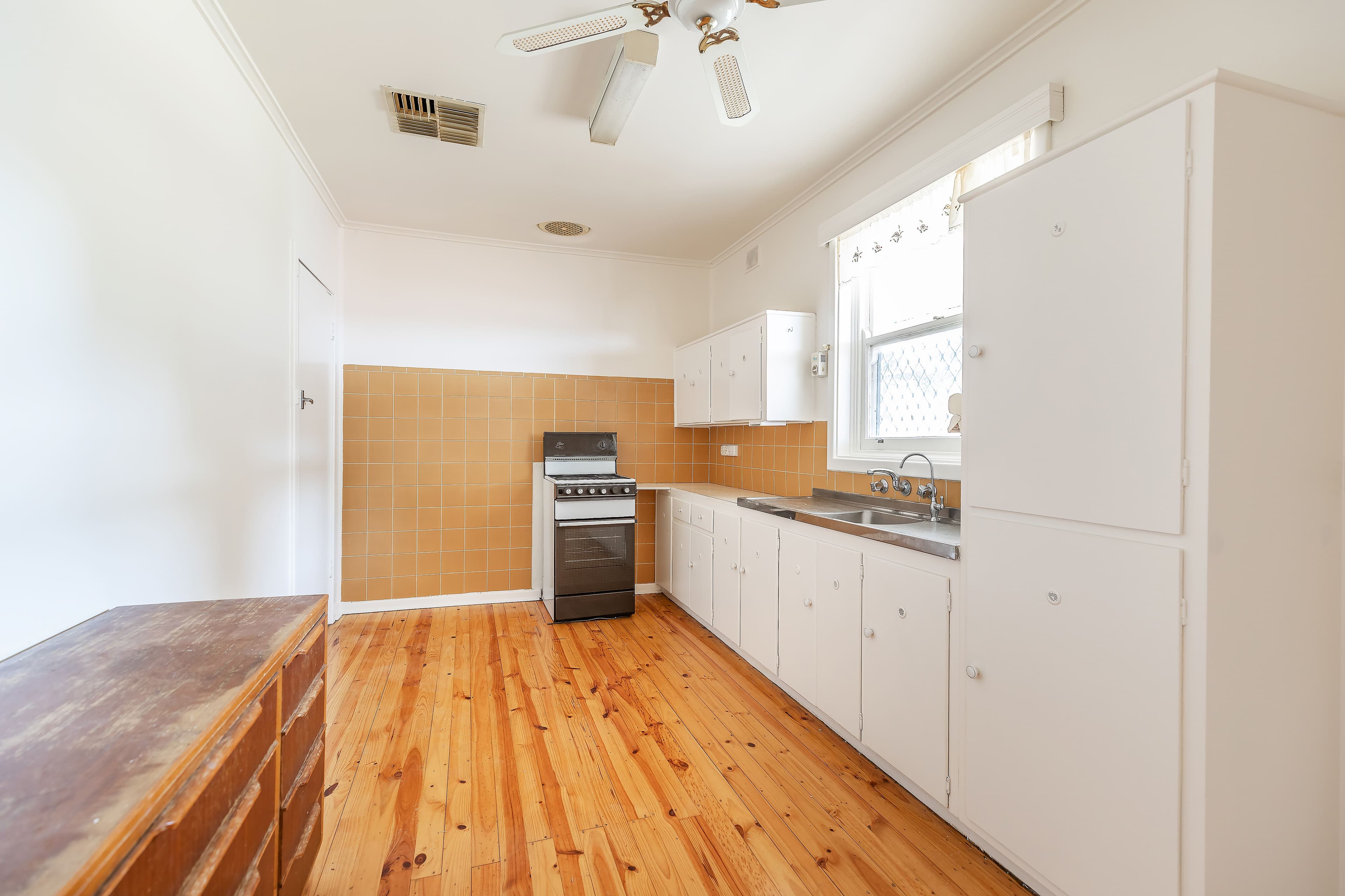 17 Byard Terrace, Mitchell Park SA 5043, Mitchell Park - Thumbnail 6