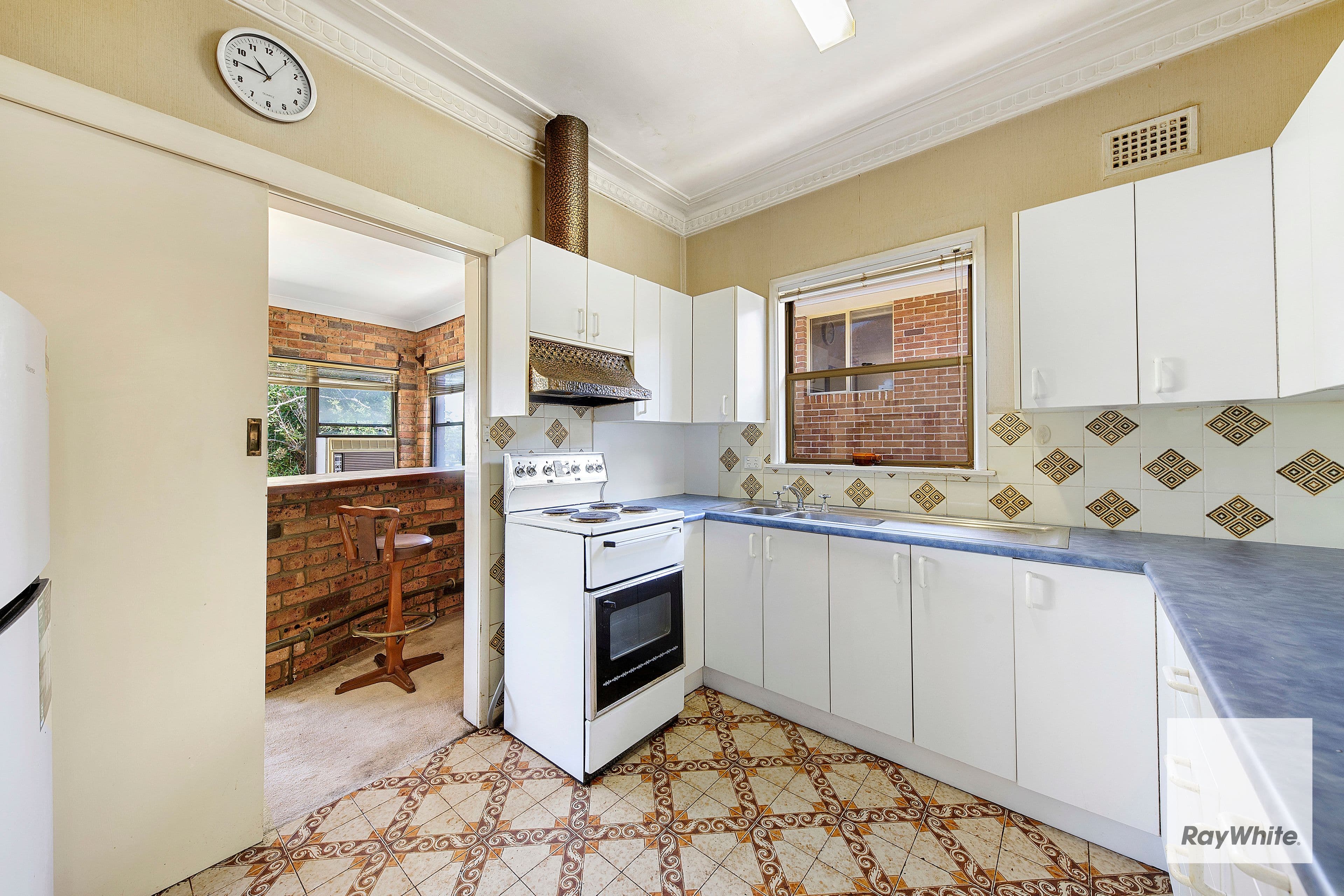13 Mirral Road, Caringbah South NSW 2229, Caringbah South - Thumbnail 3