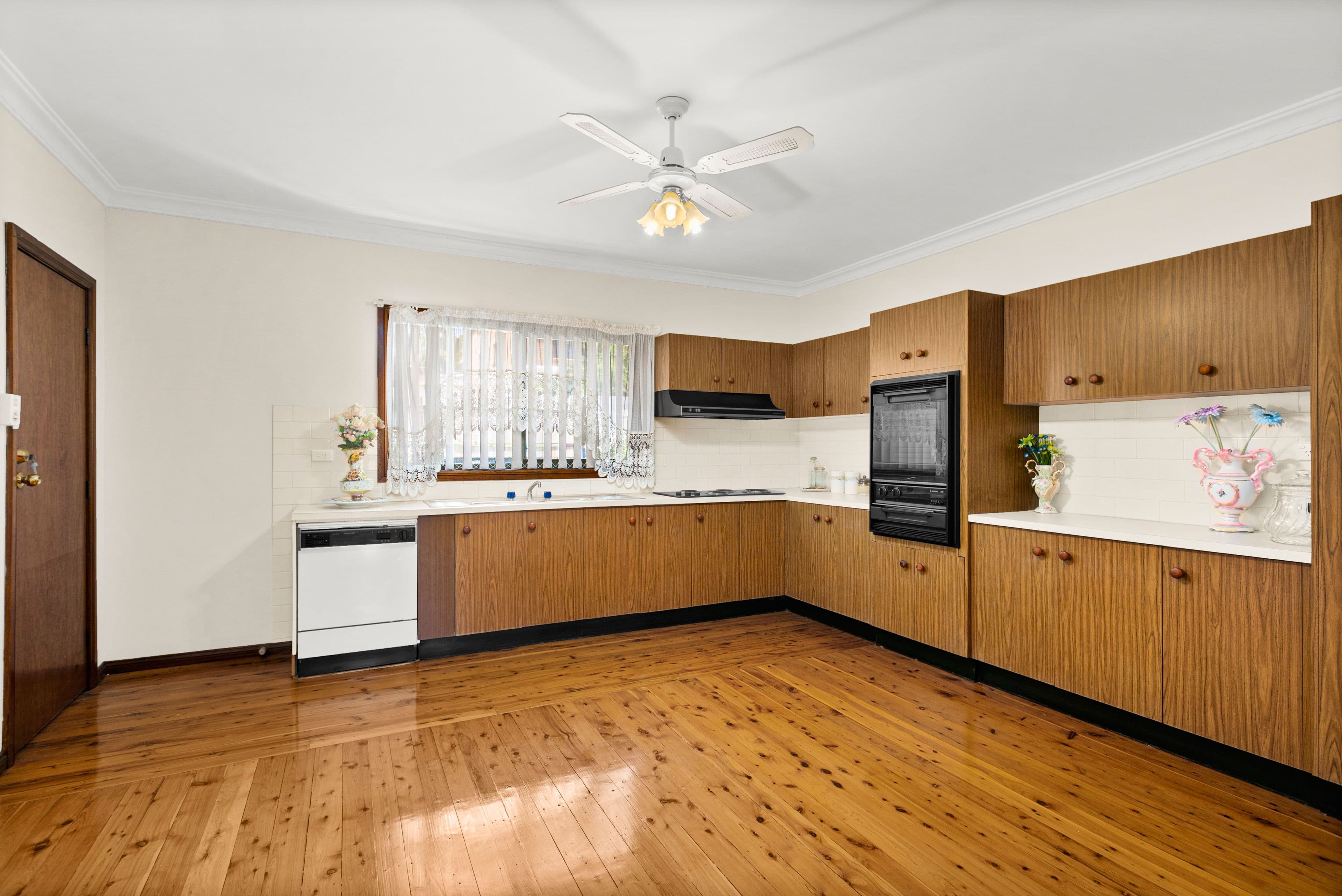 11 Jane Avenue, Warrawong NSW 2502, Warrawong - Thumbnail 7