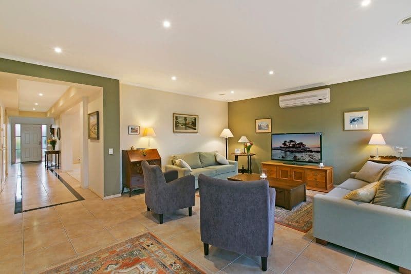 10 Coconut Grove, Aspendale Gardens VIC 3195, Aspendale Gardens - Thumbnail 2