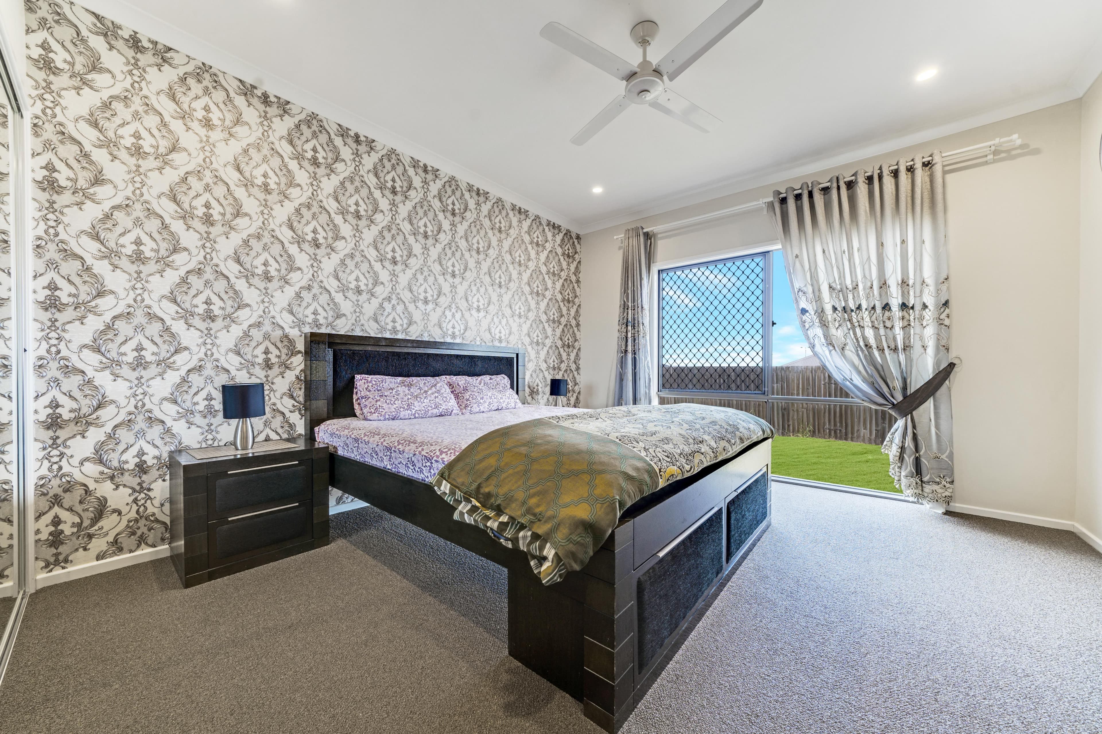 7 Embleton Road, Park Ridge QLD 4125, Park Ridge - Thumbnail 2