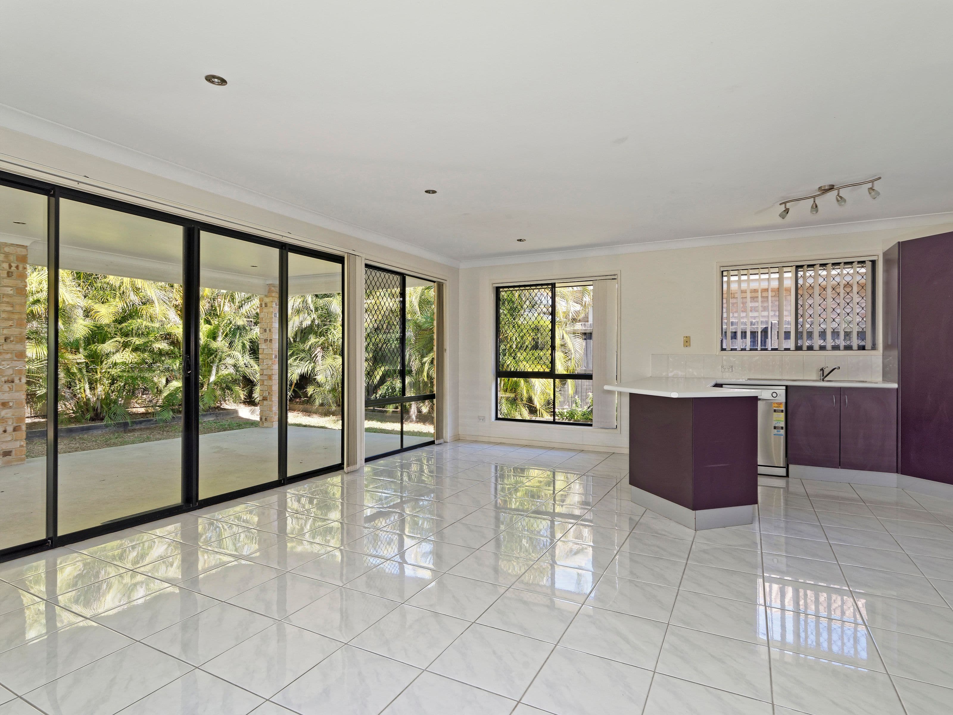 5 Knox Street, North Lakes QLD 4509, North Lakes - Thumbnail 6
