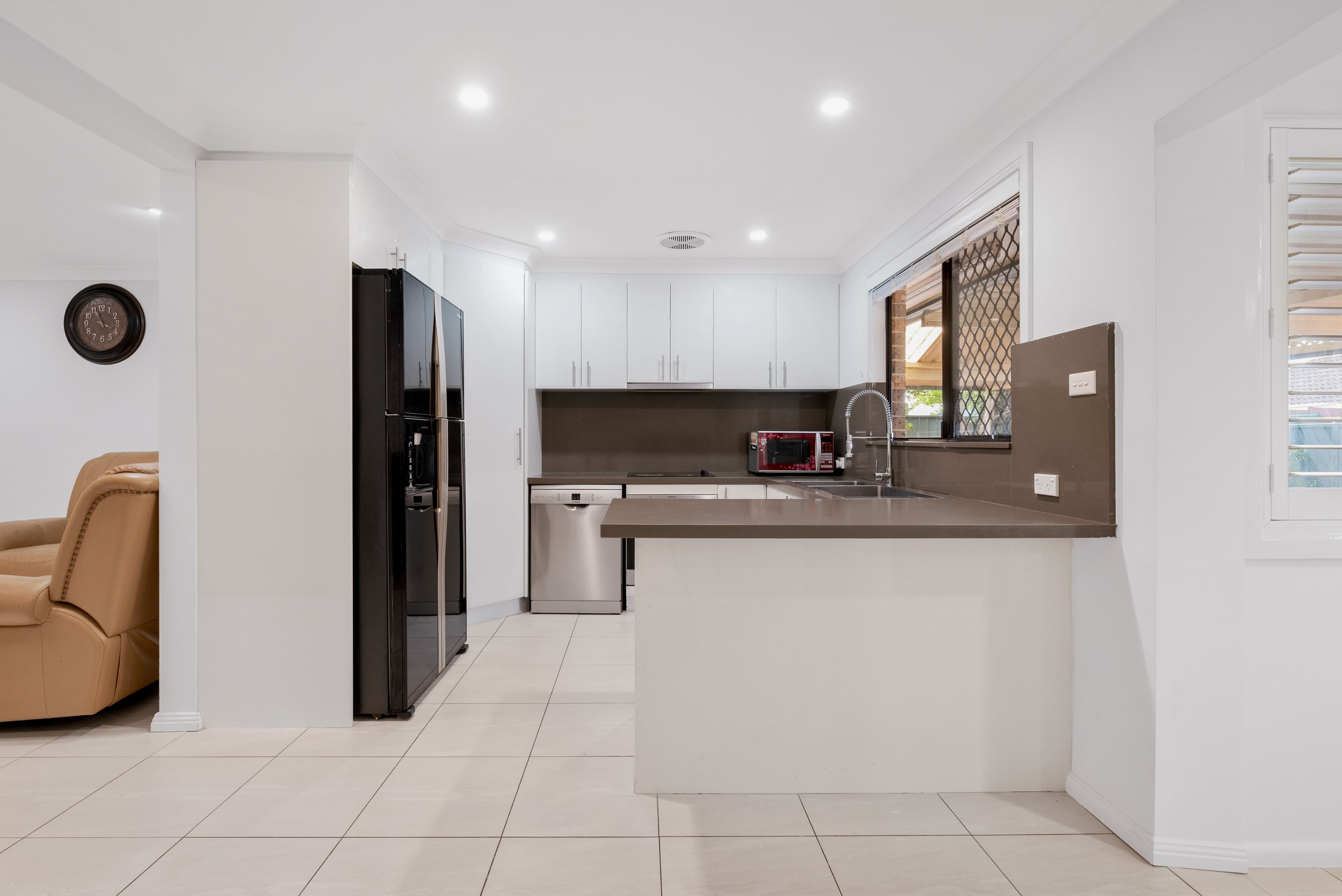 18 Victoria Road, Macquarie Fields NSW 2564, Macquarie Fields - Thumbnail 5