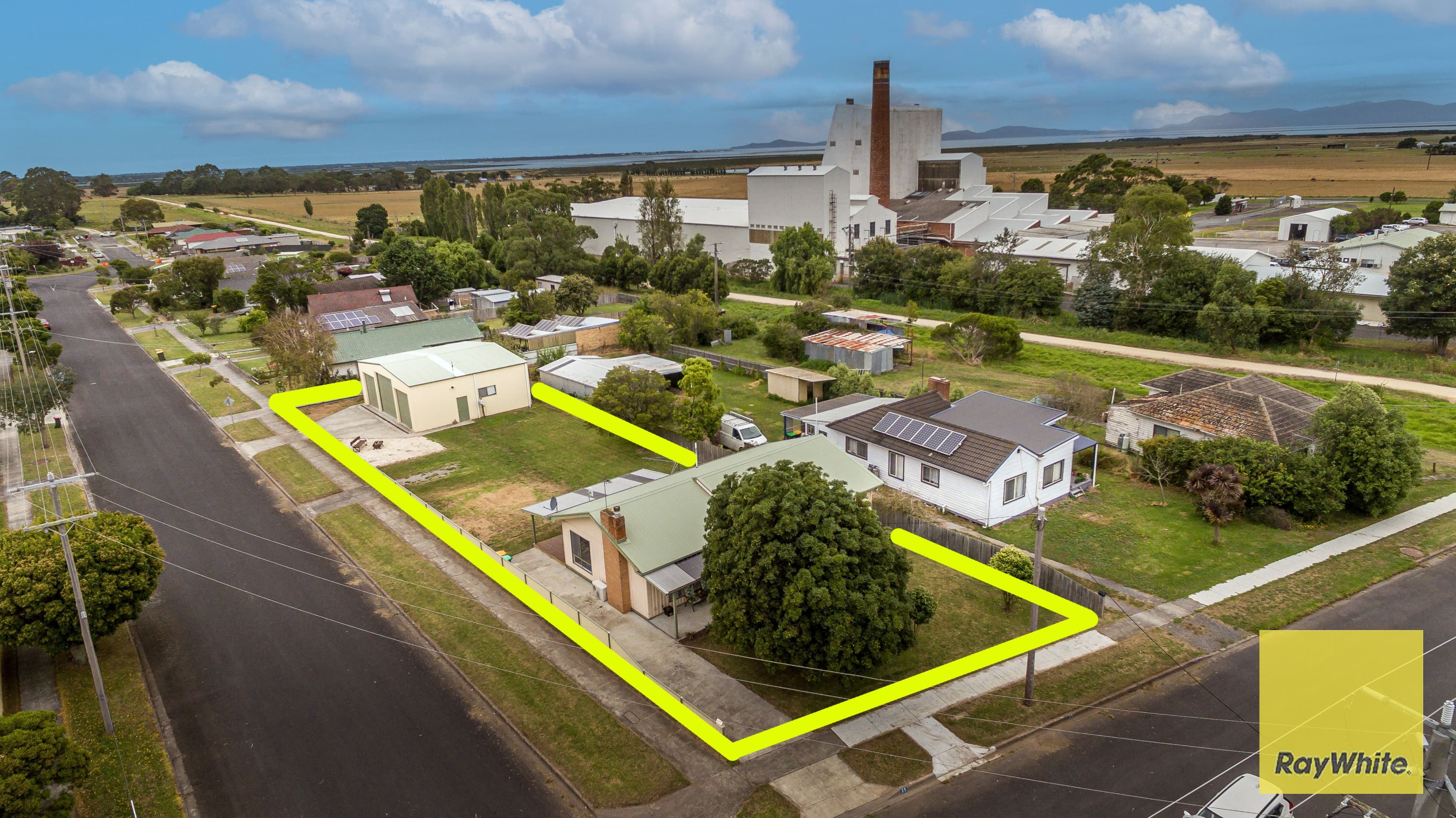 35 Harriet Street, Toora VIC 3962, Toora - Image 1