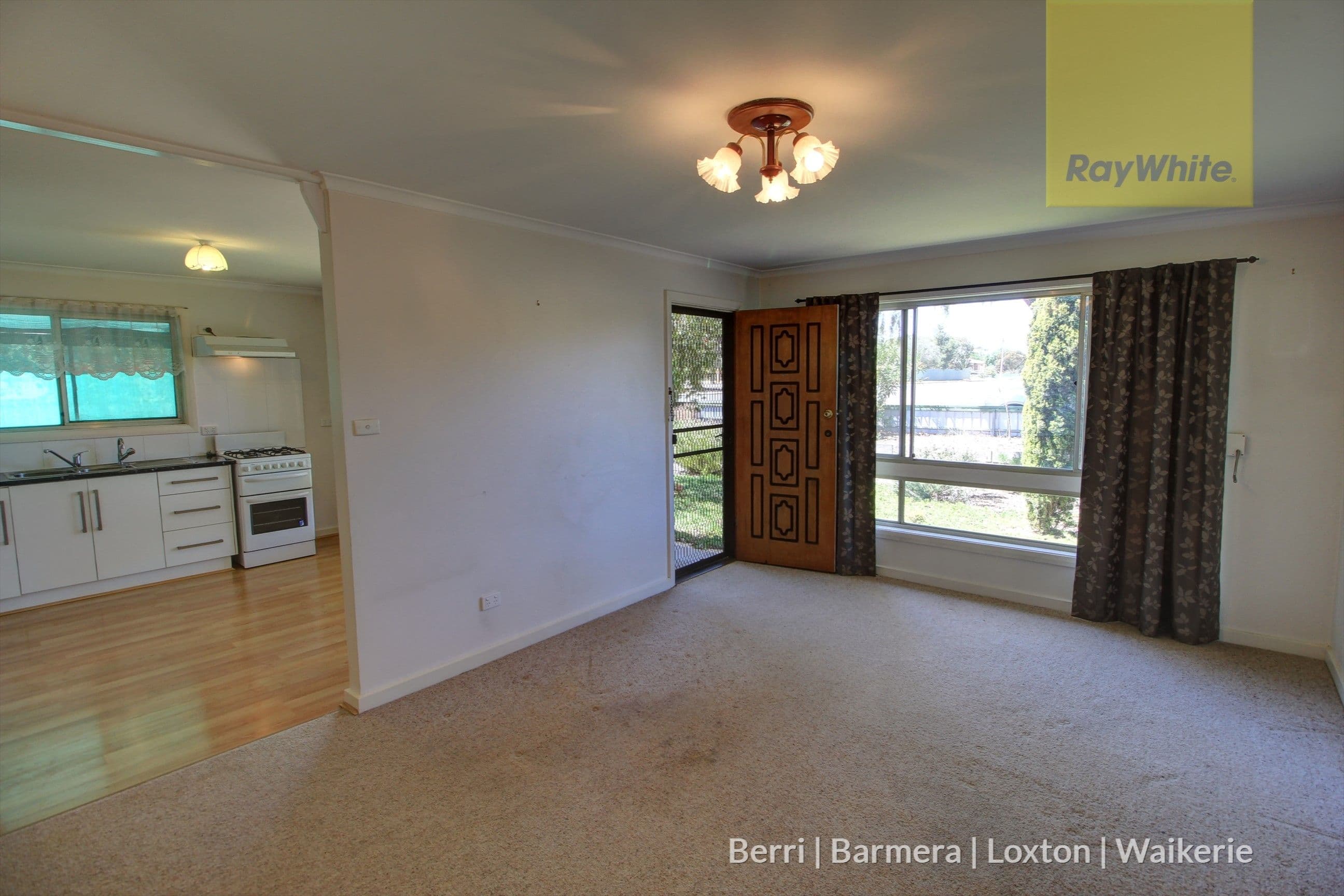 70 Tobruk Terrace, Loxton SA 5333, Loxton - Thumbnail 4