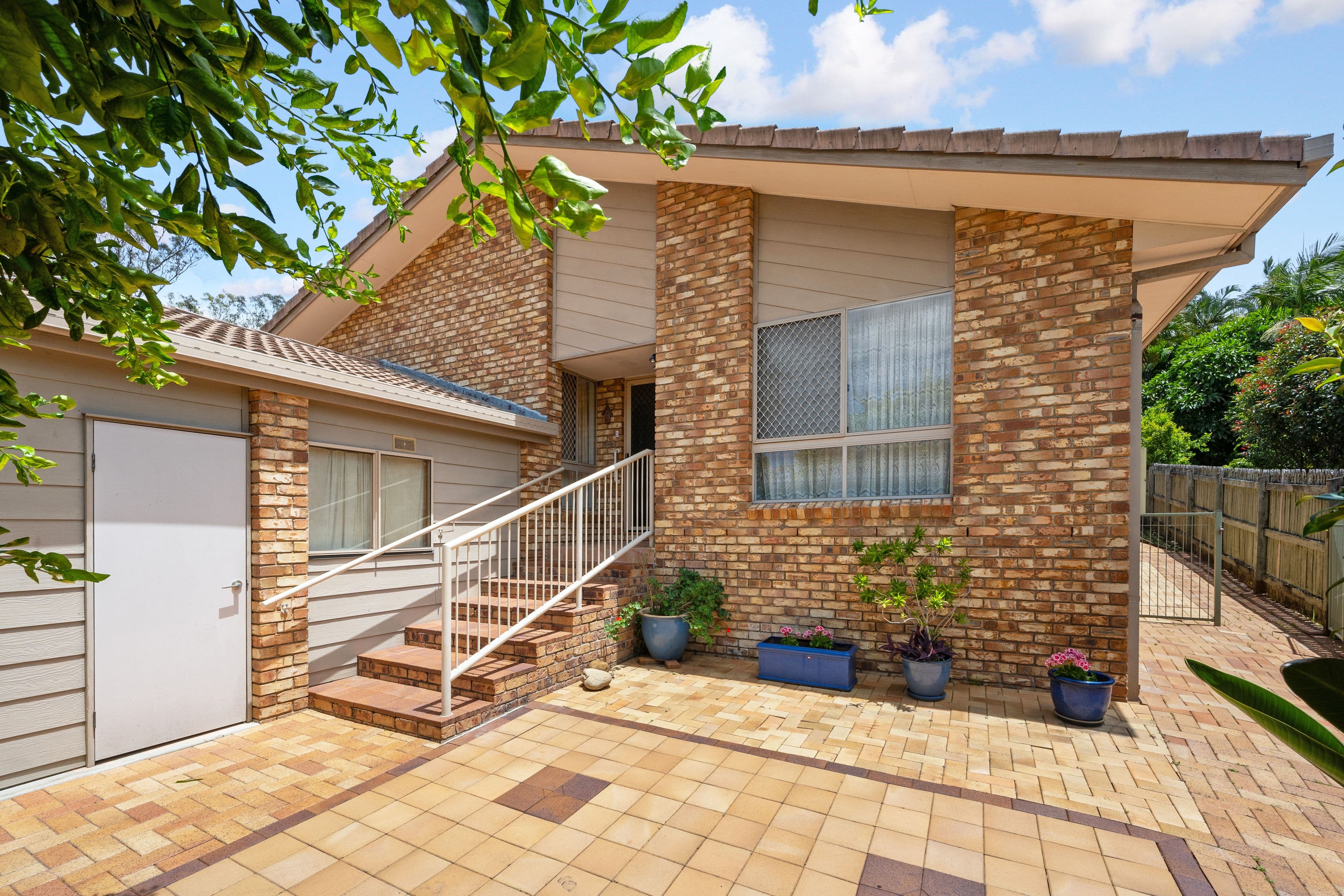 8 Banek Place, Everton Park QLD 4053, Everton Park - Thumbnail 2
