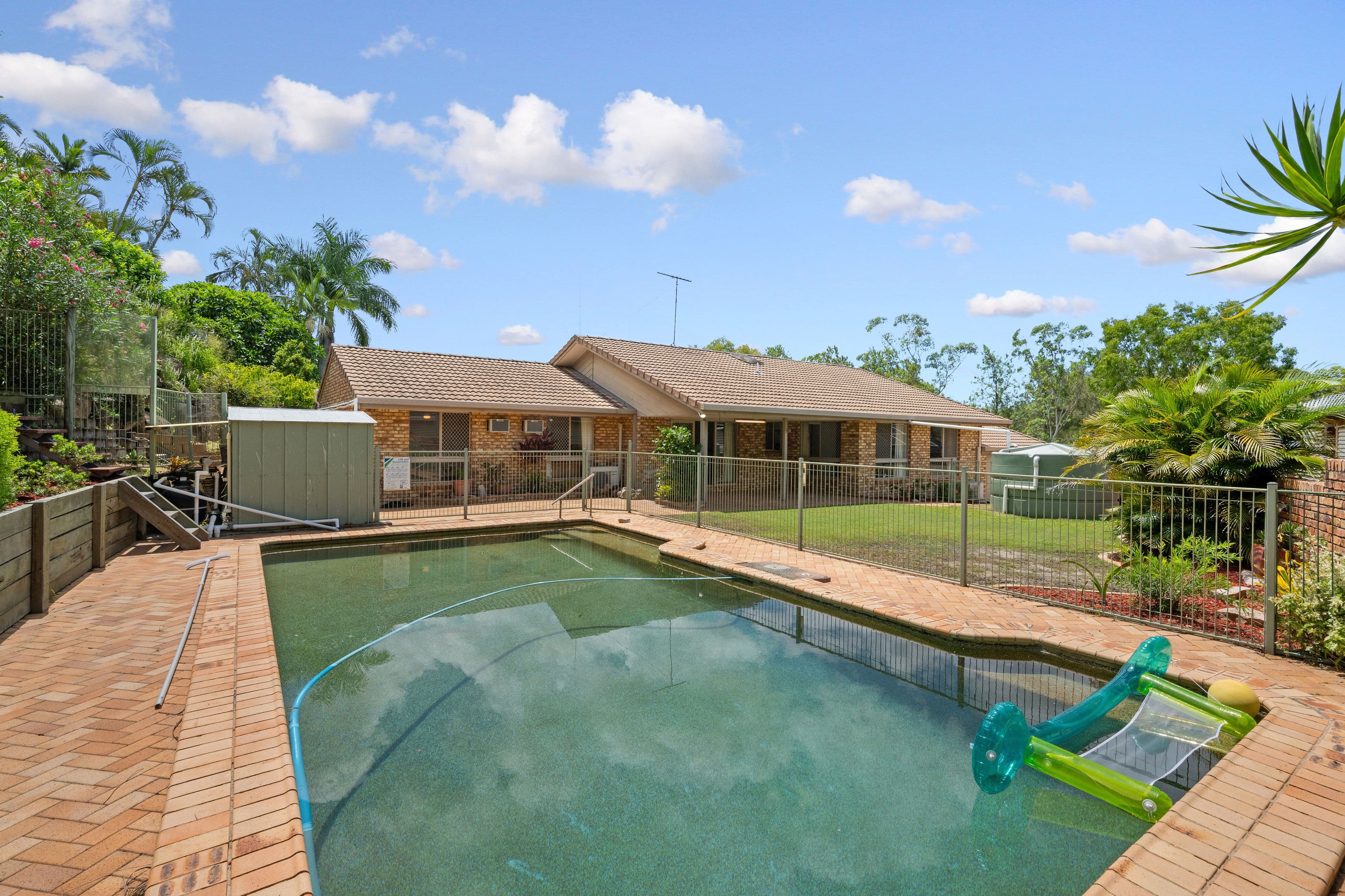 8 Banek Place, Everton Park QLD 4053, Everton Park - Thumbnail 3
