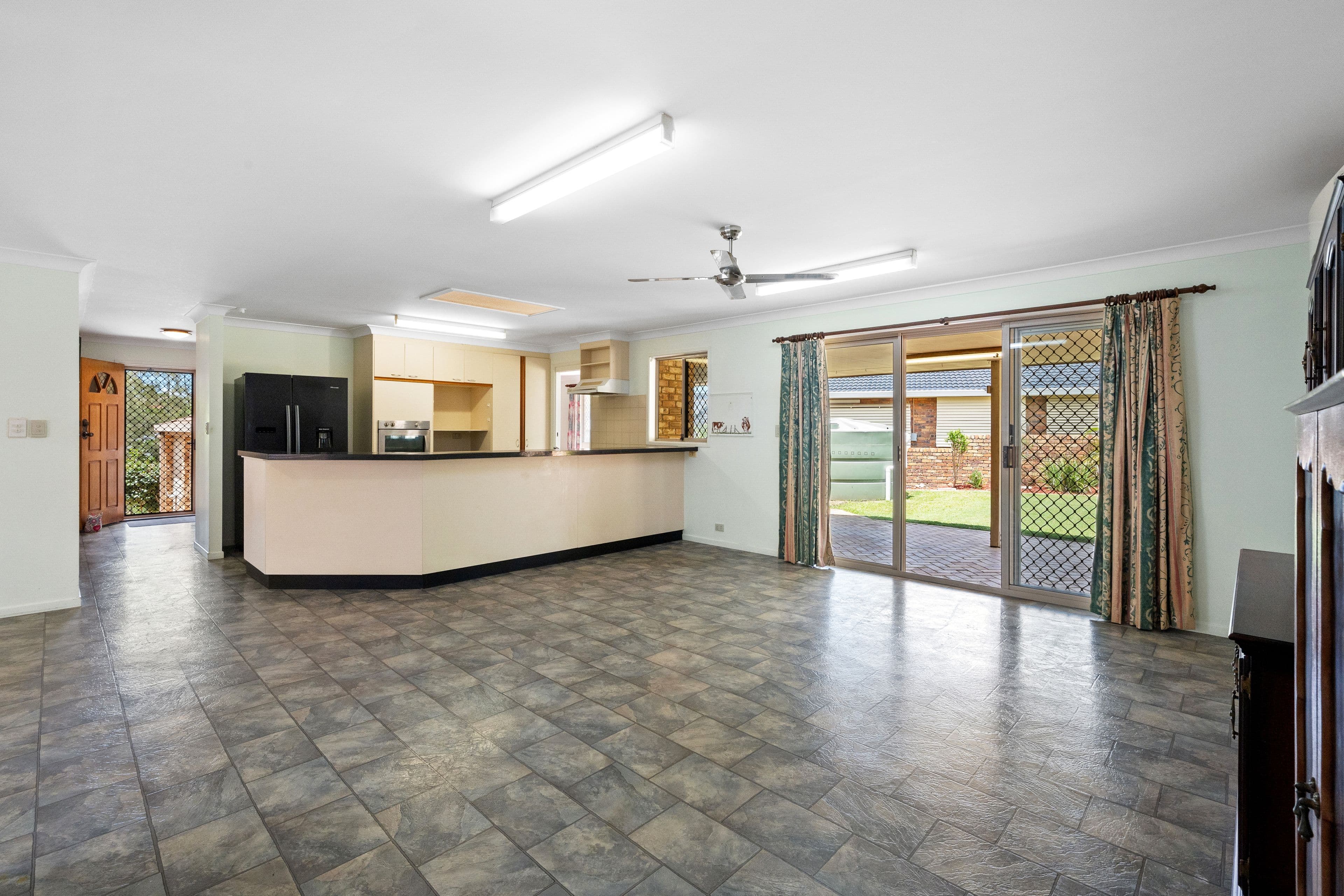 8 Banek Place, Everton Park QLD 4053, Everton Park - Thumbnail 8