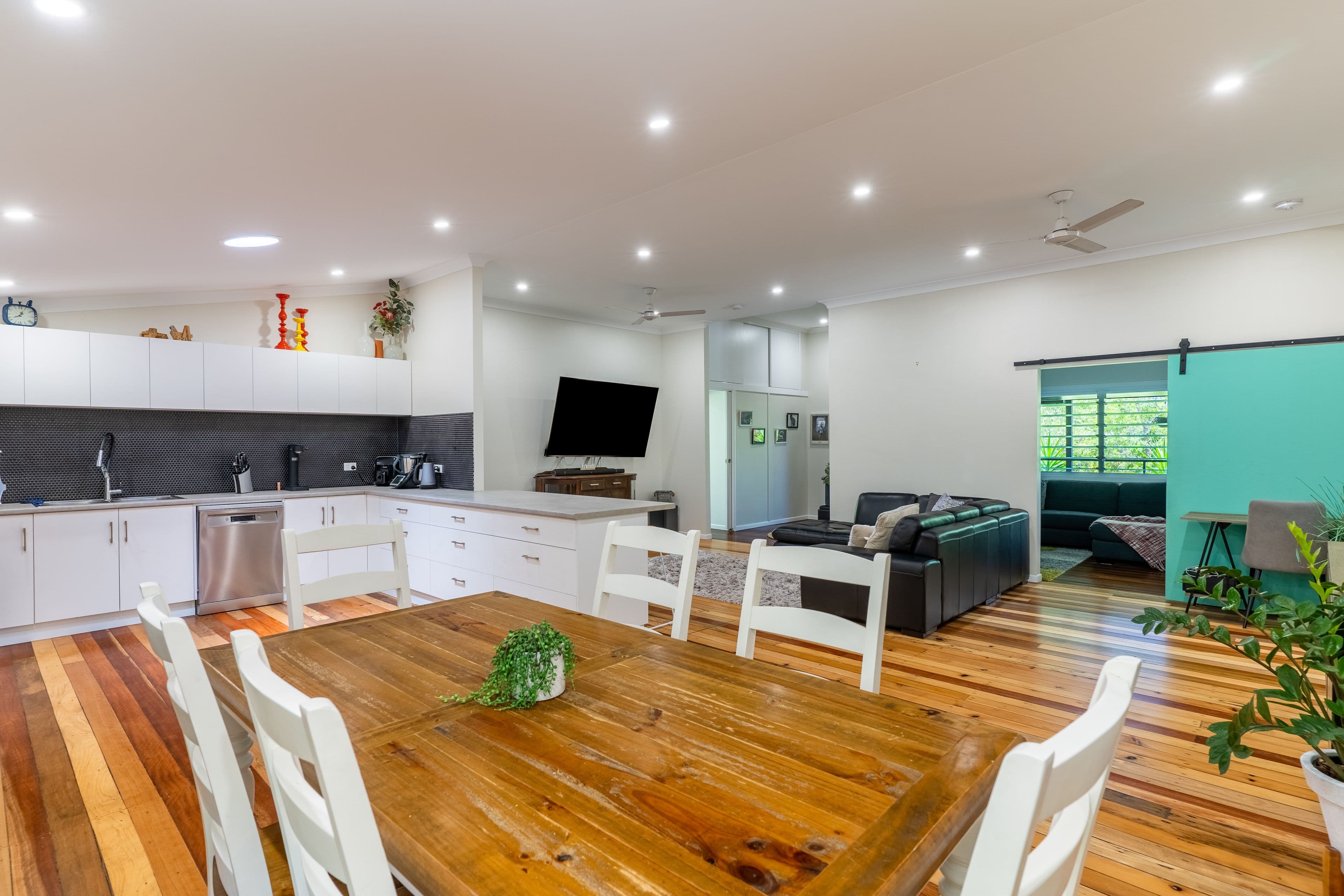 84 Bluebird Drive, Strathdickie QLD 4800, Strathdickie - Thumbnail 5