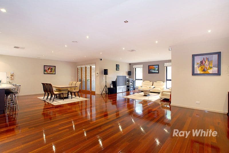 7 Latrobe Avenue, KEYSBOROUGH VIC 3173, Keysborough - Thumbnail 5