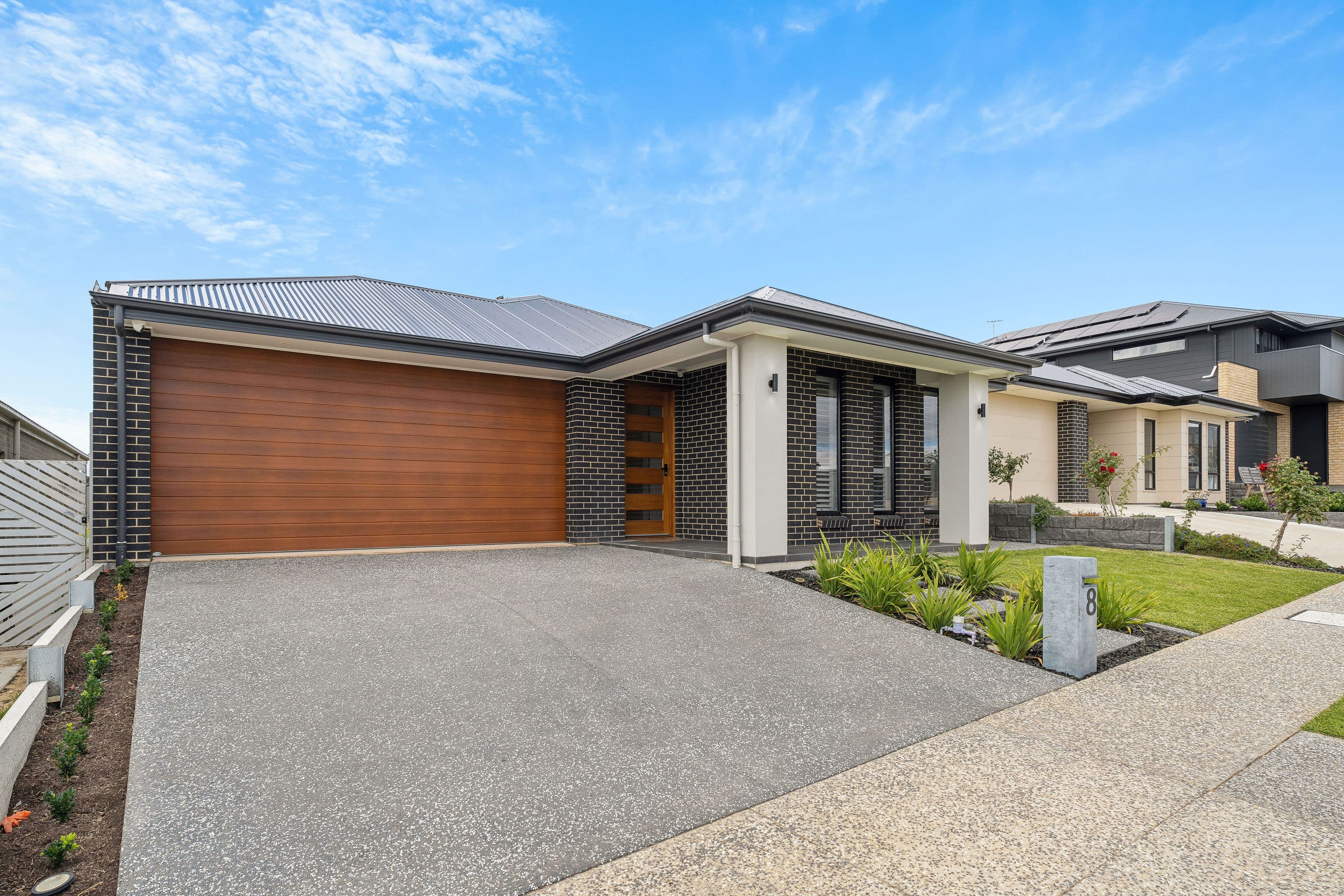 8 Harmon Street, Seaford Heights SA 5169, Seaford Heights - Thumbnail 2