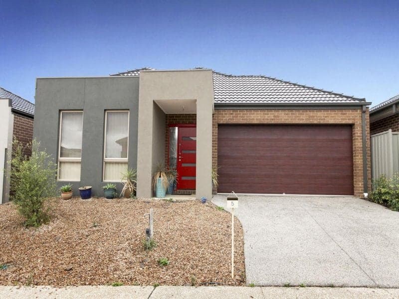 5 Bursaria Drive, Caroline Springs - Thumbnail 2