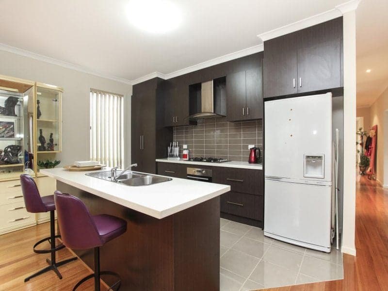 5 Bursaria Drive, Caroline Springs - Thumbnail 3