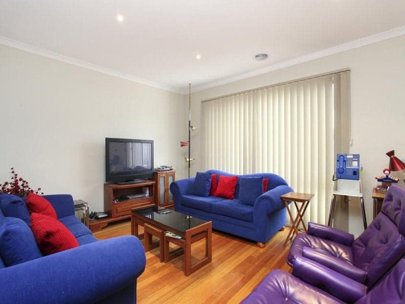 5 Bursaria Drive, Caroline Springs - Thumbnail 5