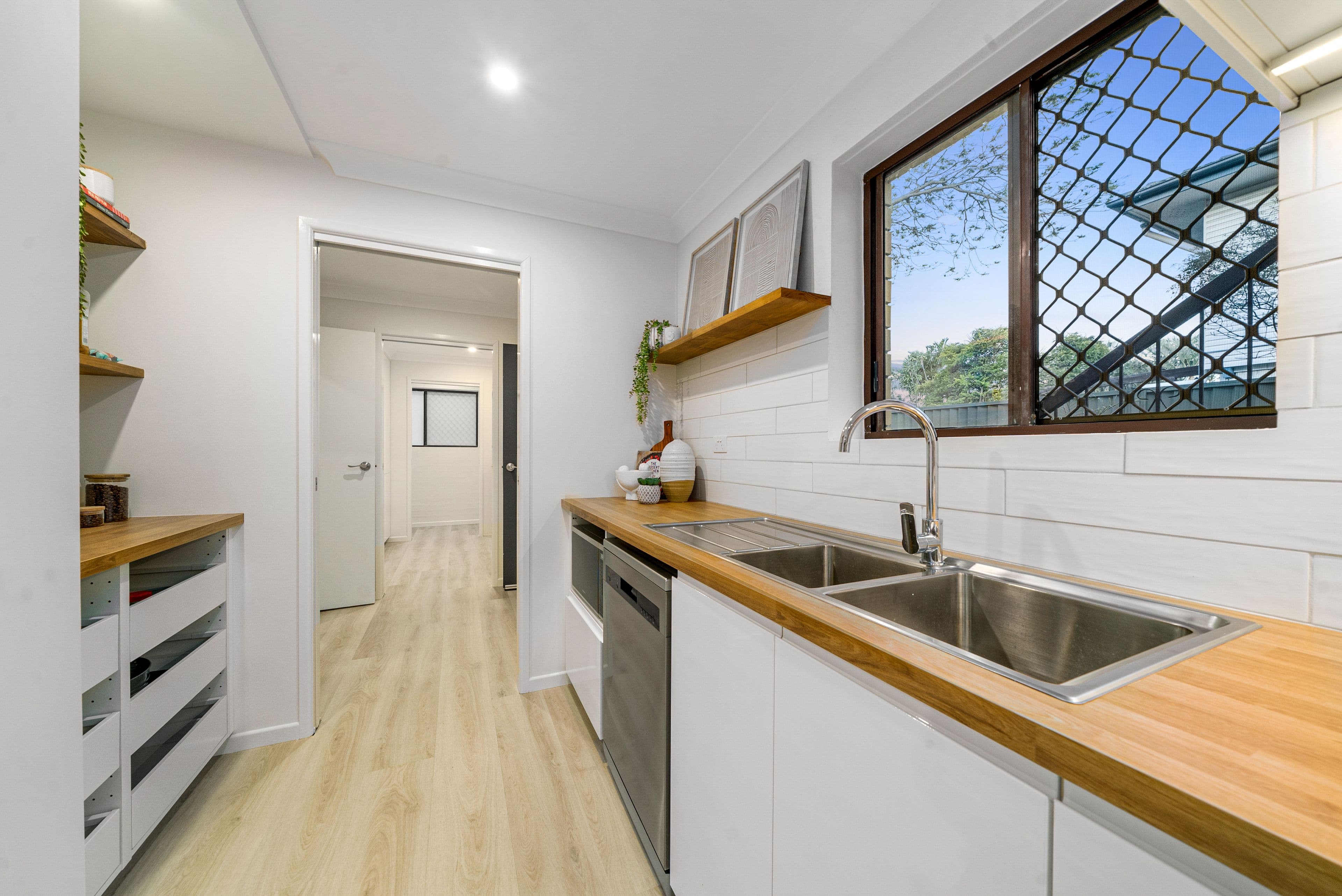 1 Whitcomb Street, Bald Hills QLD 4036, Bald Hills - Thumbnail 8