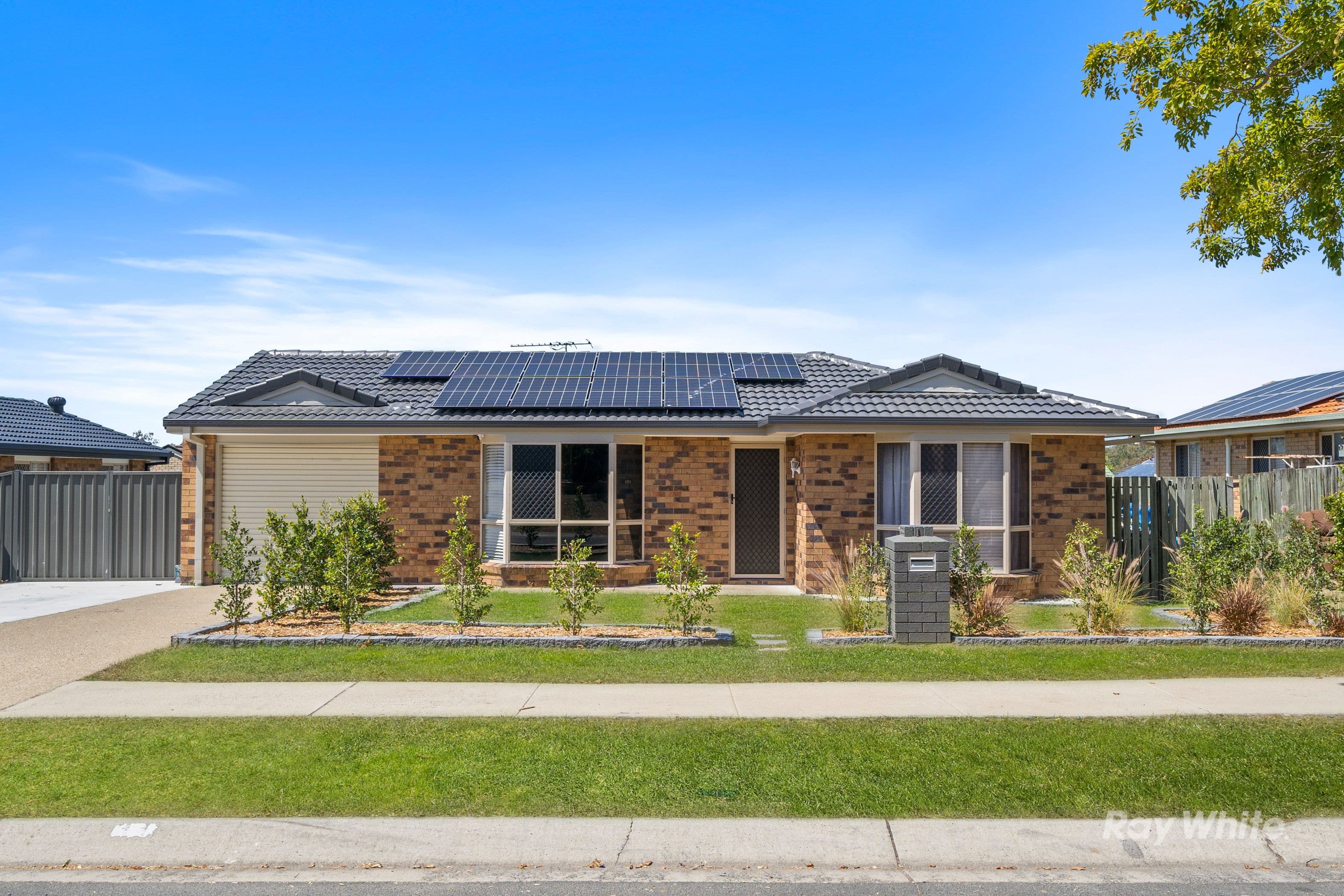 11 Geaney Boulevard, Crestmead QLD 4132, Crestmead - Image 1