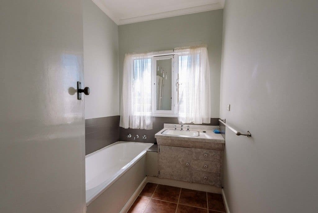 13 Rusden Court, Armidale NSW 2350, Armidale - Thumbnail 3