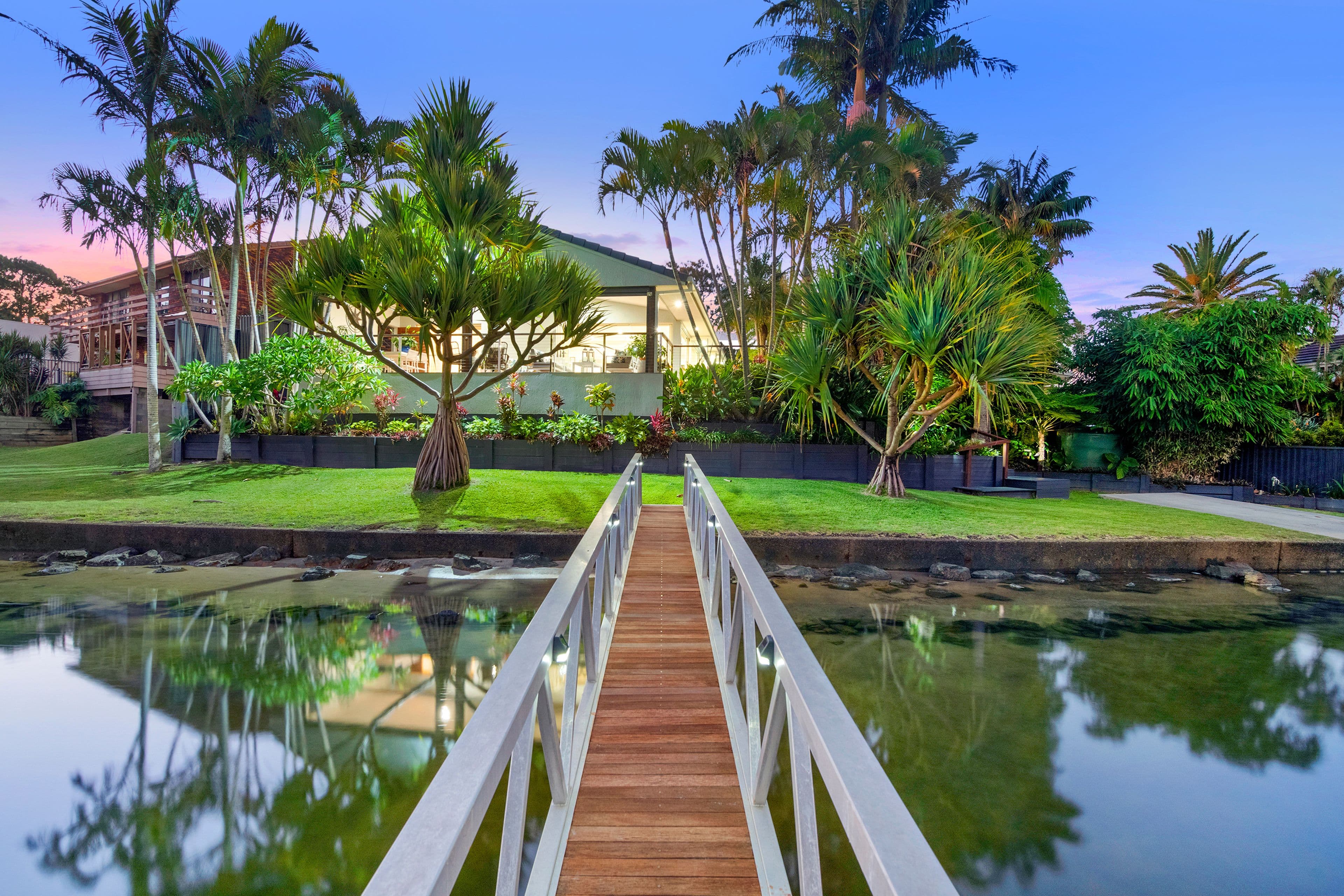 56 Lancelin Drive, Mermaid Waters QLD 4218, Mermaid Waters - Image 1